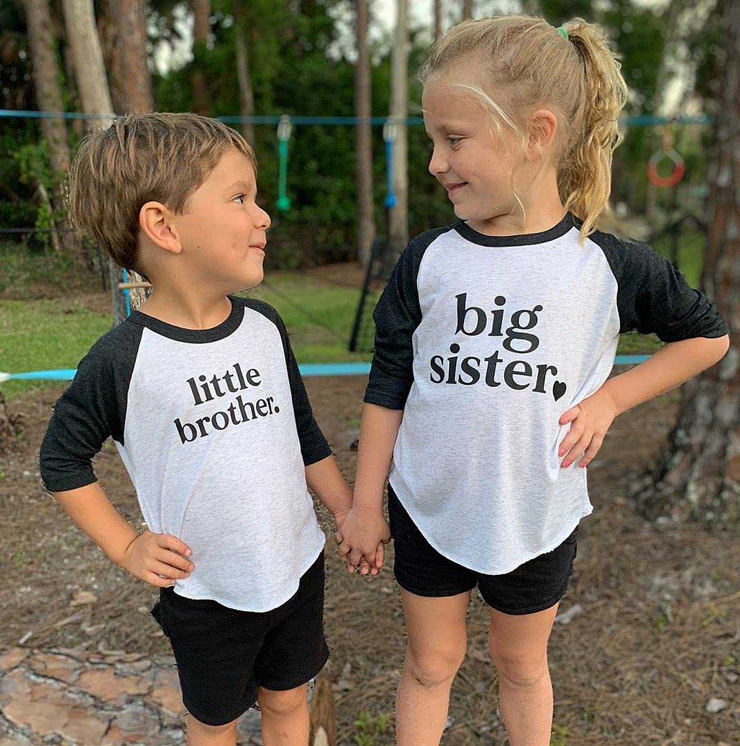 Big Brother & Little Brother Matching Sibling Reveal T-Shirts for Toddlers & Babies - Perfect for Gender Reveal Parties & Newborn Announcements
