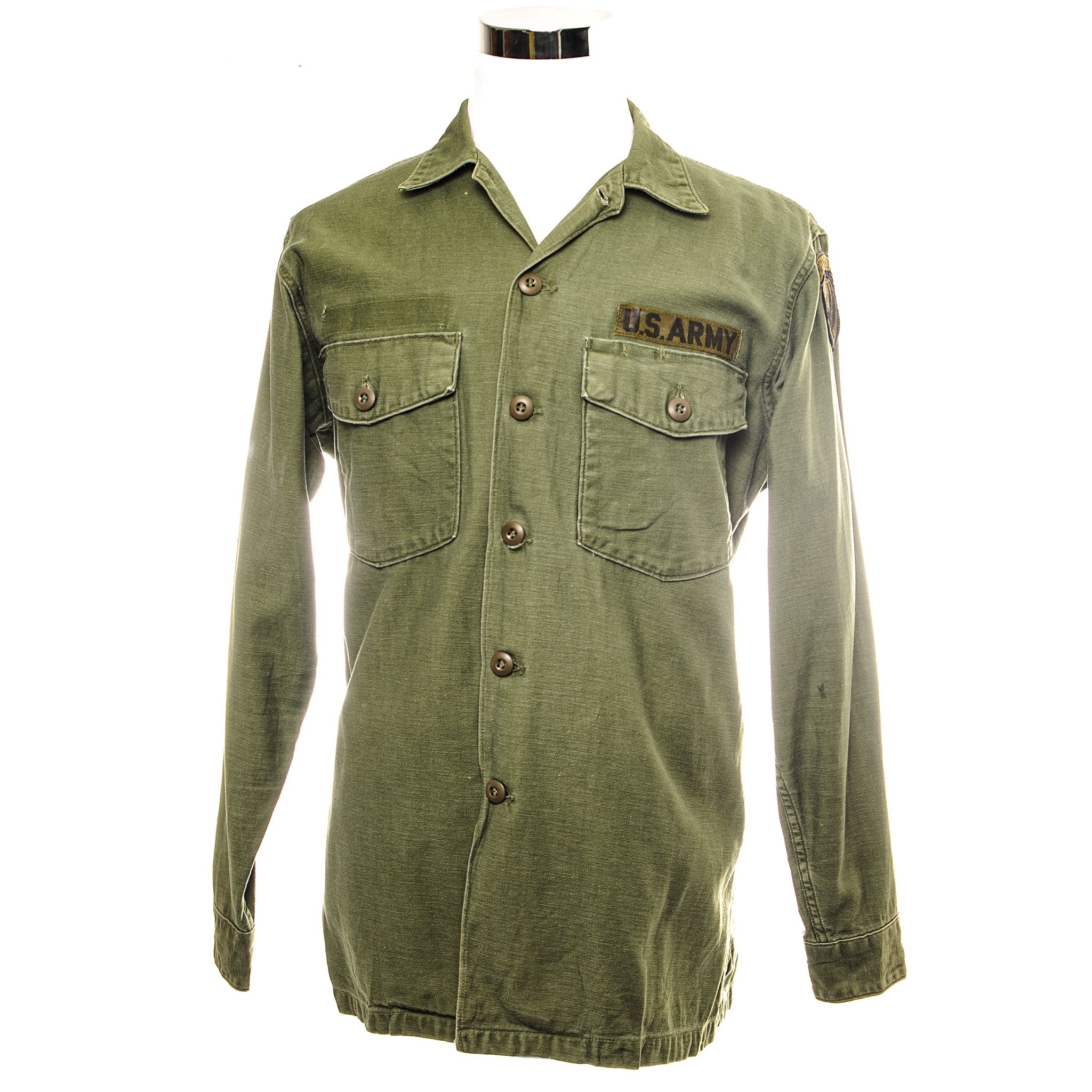 Vintage 1969 US Army Vietnam Utility Shirt P64 with Aviation Center Helicopter Patch - Authentic Military Uniform for Collectors & Reenactments