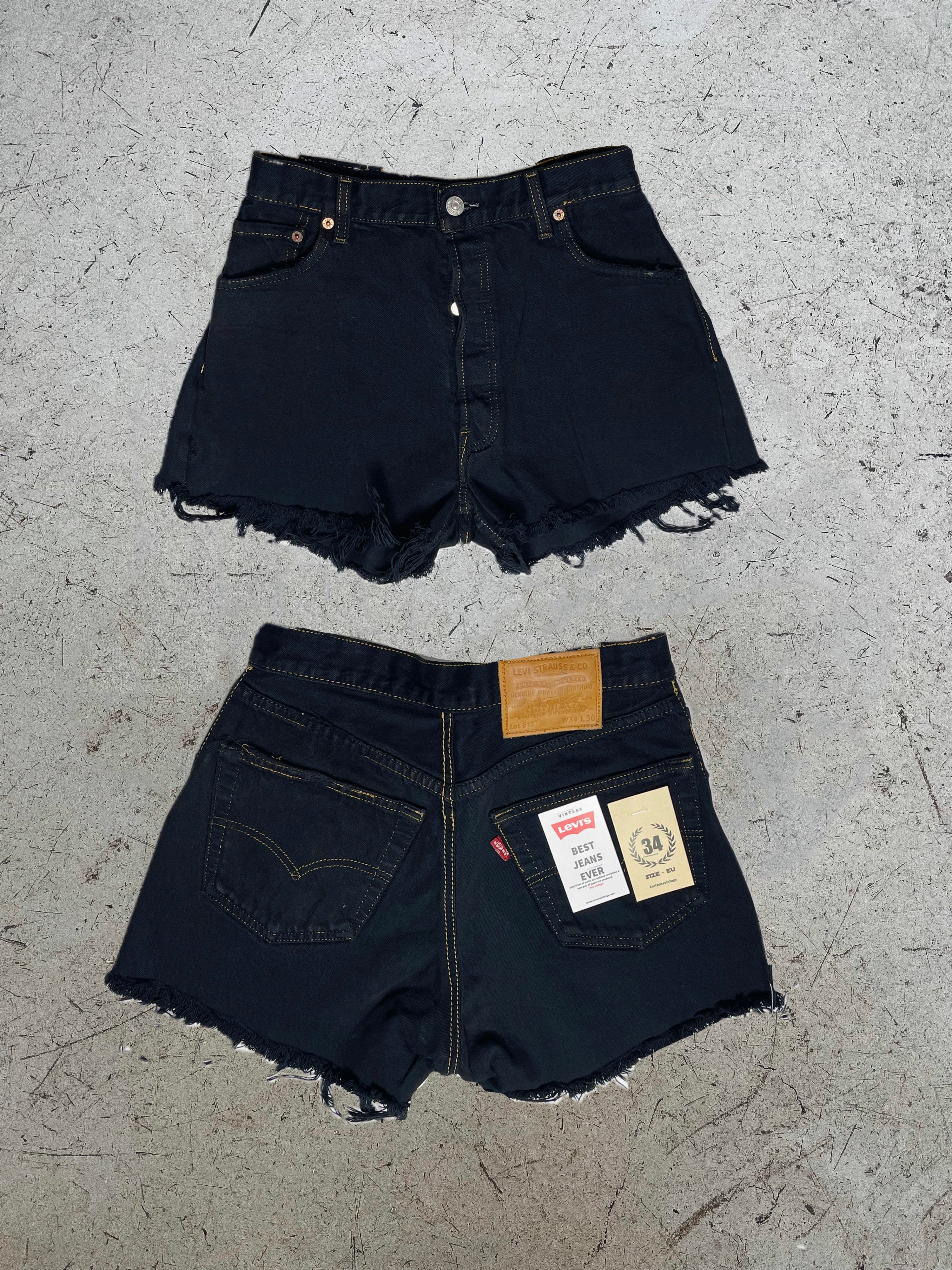 Levi's Women's Short Sleeve T-Shirt - Classic Fit, Soft Cotton, Casual Comfort for Everyday Wear | Perfect for Summer Outfits, Beach Trips, and Weekend Errands