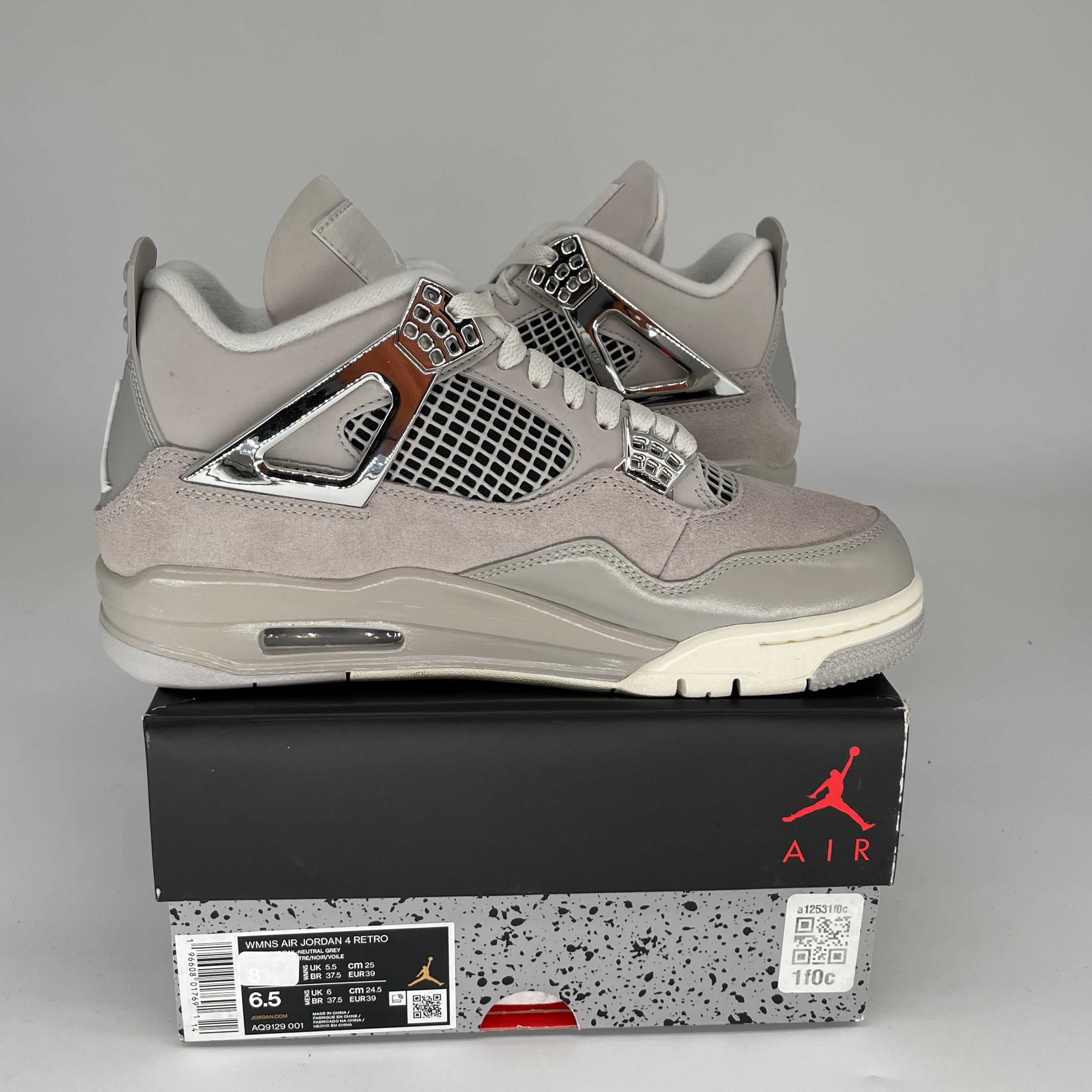 AIR JORDAN 4 FROZEN MOMENTS Women's Basketball Shoes Size 6.5/8W - AQ9129 001 Black & White Retro Sneakers for Running, Gym & Streetwear Fashion