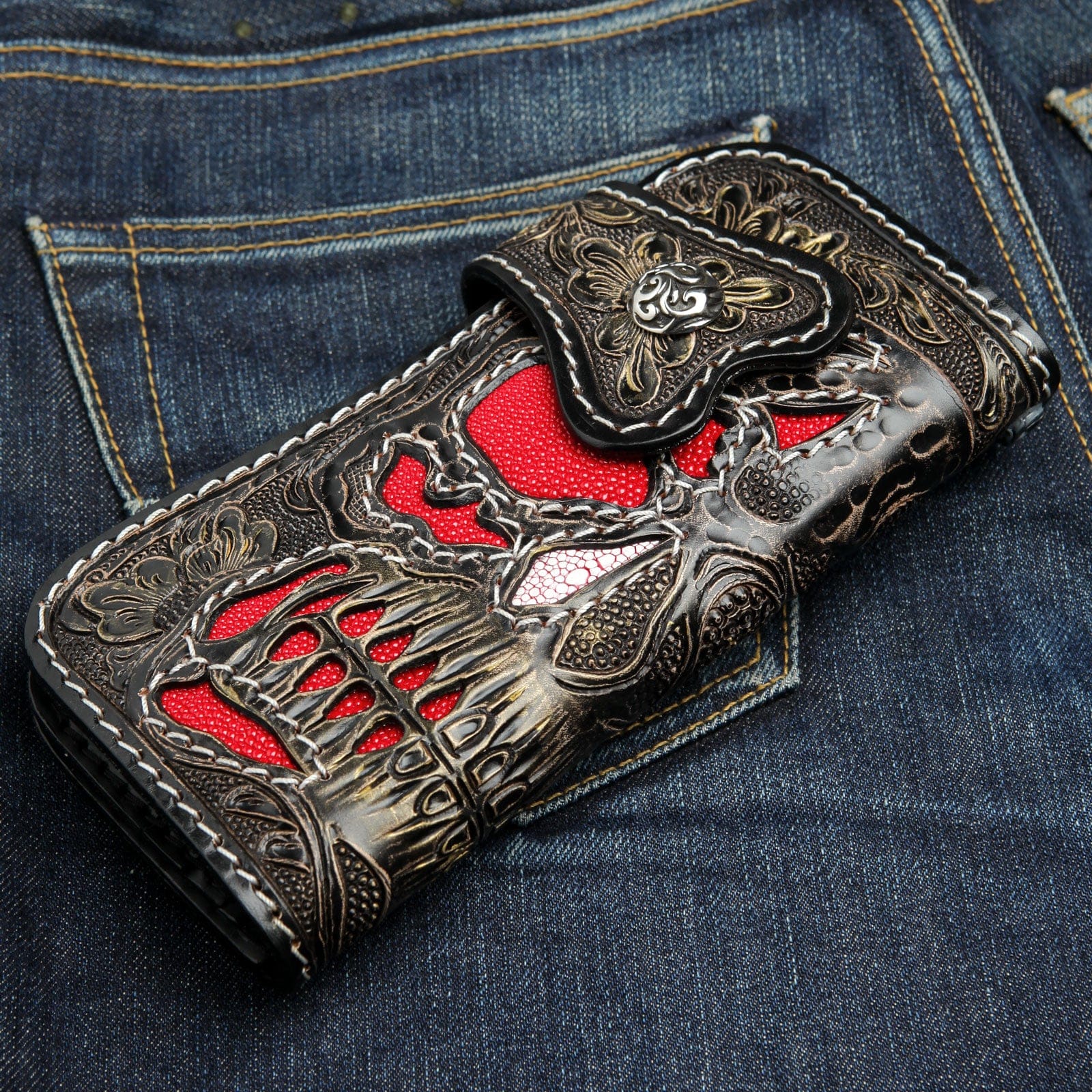 Handmade Genuine Leather Biker Wallet with Skull Design - Customizable Motorcycle Wallet for Men - Perfect for Biker Gifts, Motorcycle Rides & Everyday Use