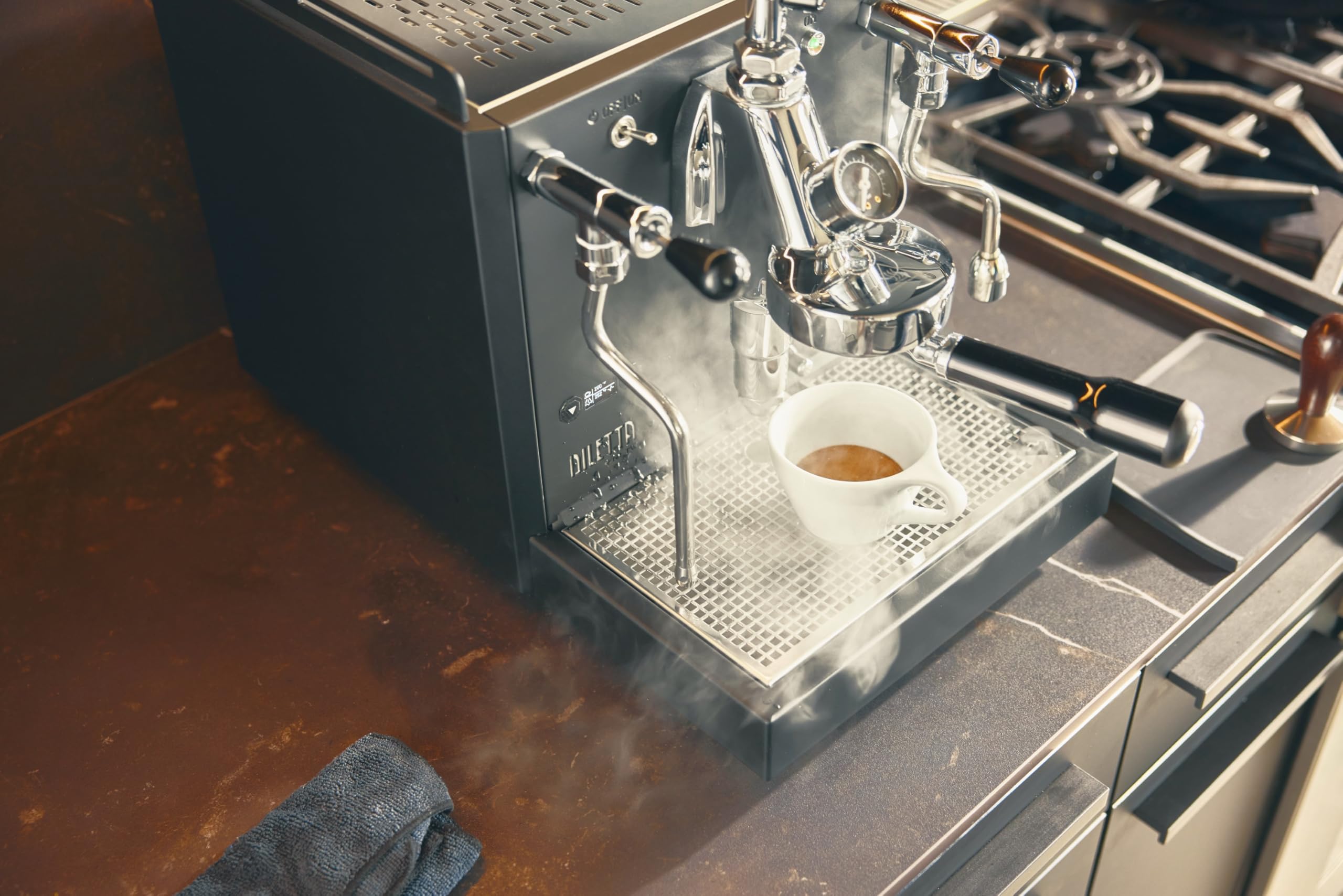Diletta Alto Dual Boiler Espresso Machine with PID, Shot Timer & Adjustable OPV - Professional Black Coffee Maker for Home Baristas & Coffee Shops - Perfect for Espresso, Latte & Cappuccino Lovers