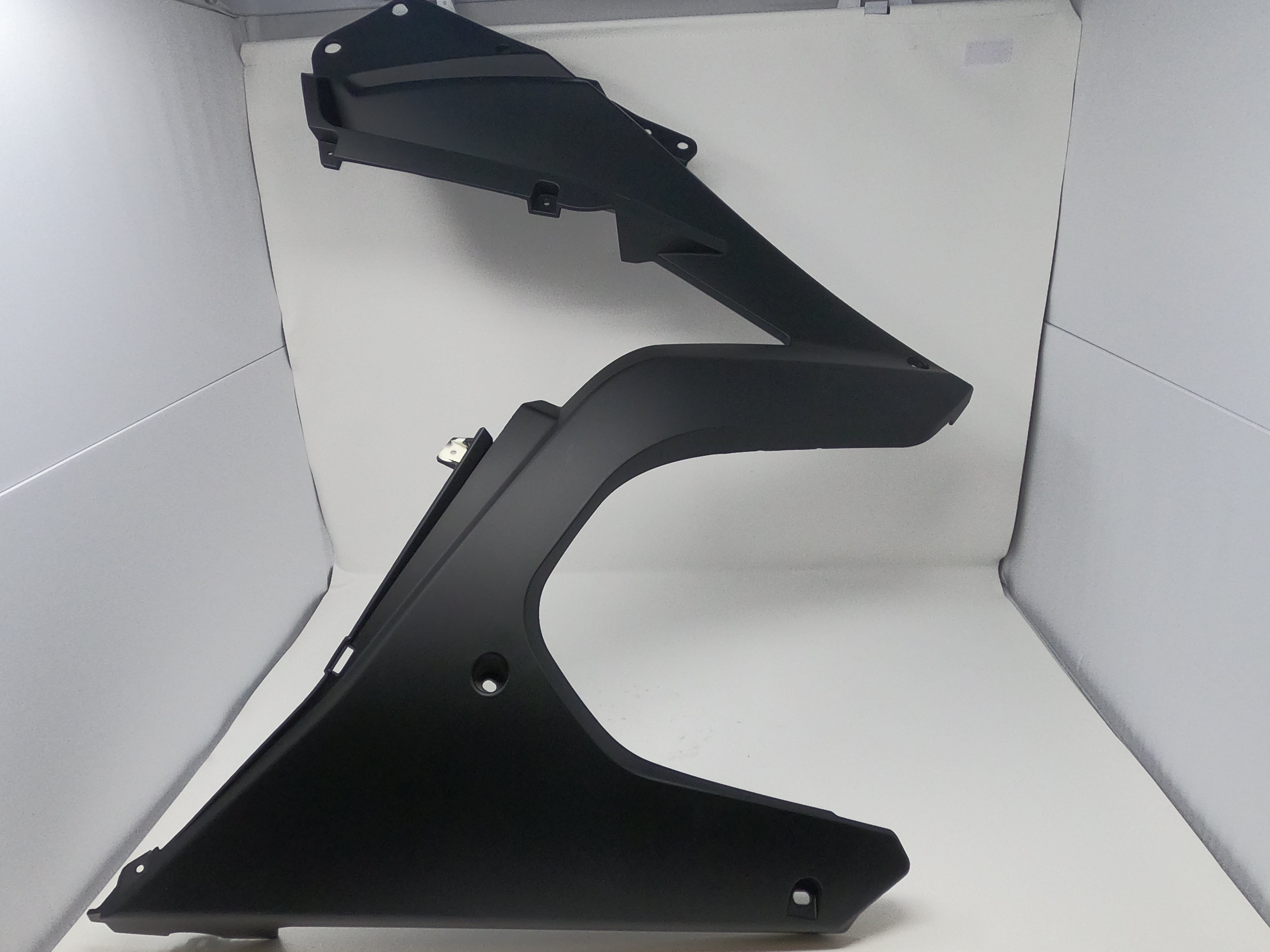 200cc Automatic Motorcycle X19 - Left Middle Fairing (03010677) | Durable Replacement Part for Street Bikes & Commuter Motorcycles | Perfect for Urban Riding & Daily Commutes