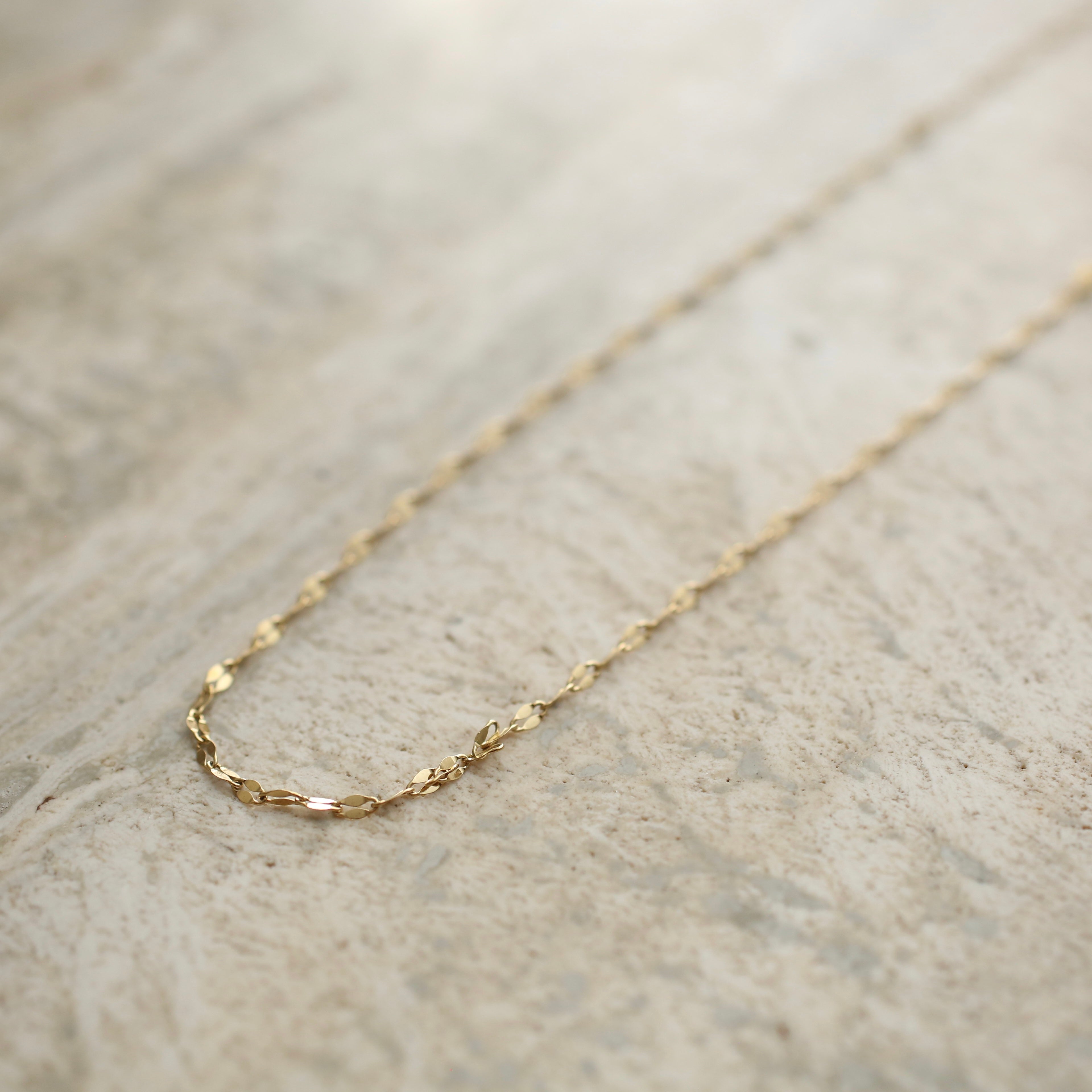 Elegant Chelsea Chain Necklace for Women - 18K Gold Plated Stainless Steel Jewelry - Perfect for Parties, Weddings & Everyday Wear