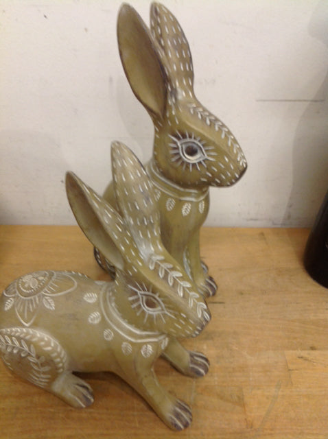 Pair of Resin Bunny Rabbits - Cute Home Decor, Easter Gift, Spring Table Centerpiece for Living Room, Garden, and Party Decorations