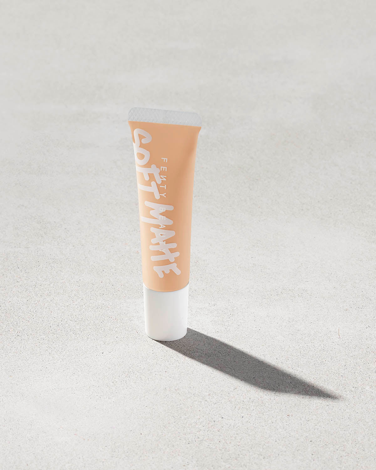 Pro Filt'r Soft Matte Longwear Foundation - #160 - Oil-Free, Full Coverage, 24-Hour Wear - Perfect for Oily Skin & Everyday Makeup