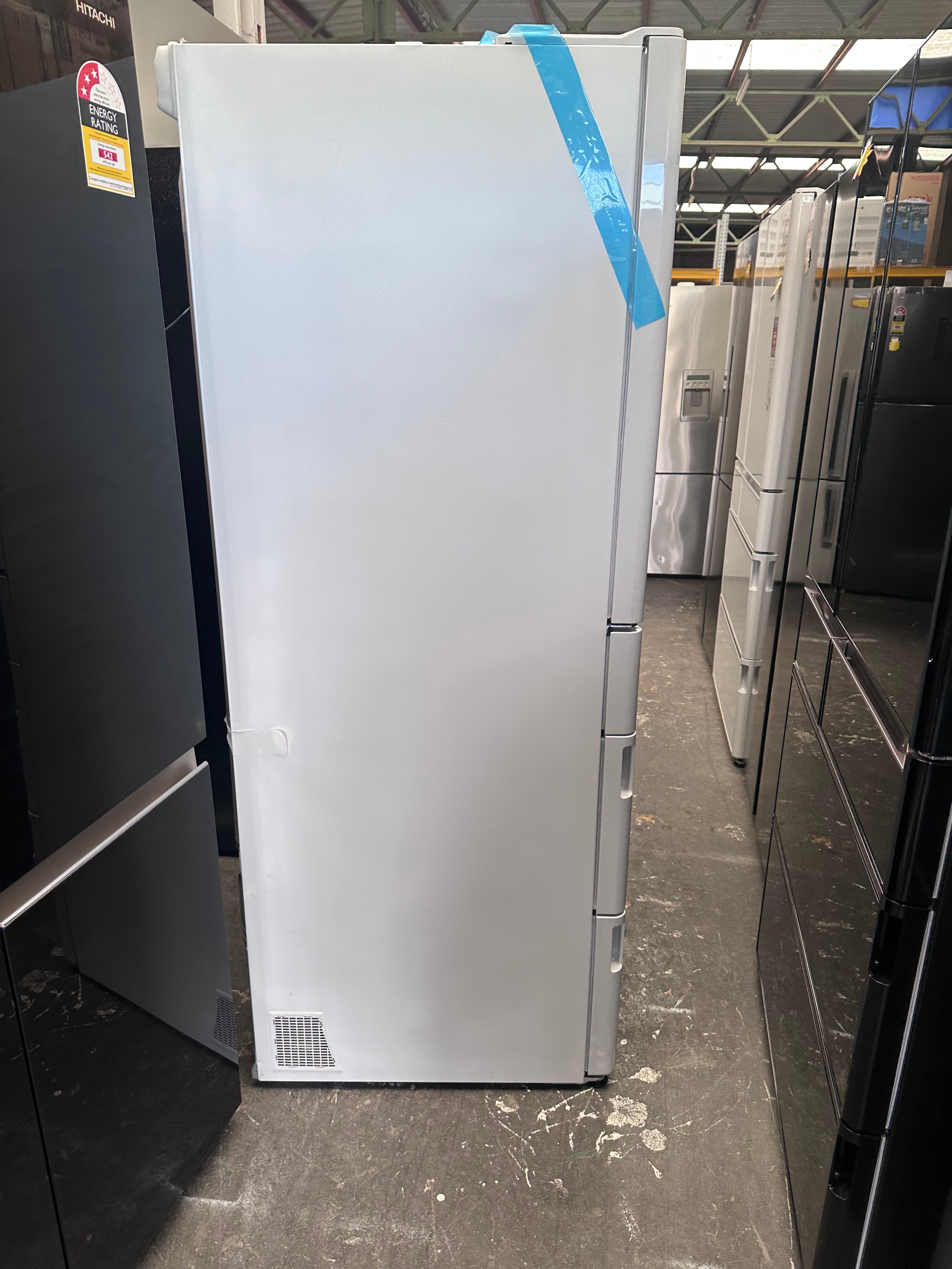 Hitachi 615L White Glass Finish French Door Refrigerator RWX620KAXW with Non-Plumbed Ice Maker - Japanese Made Energy Efficient Fridge for Modern Kitchen | Black Friday Special | Factory Second