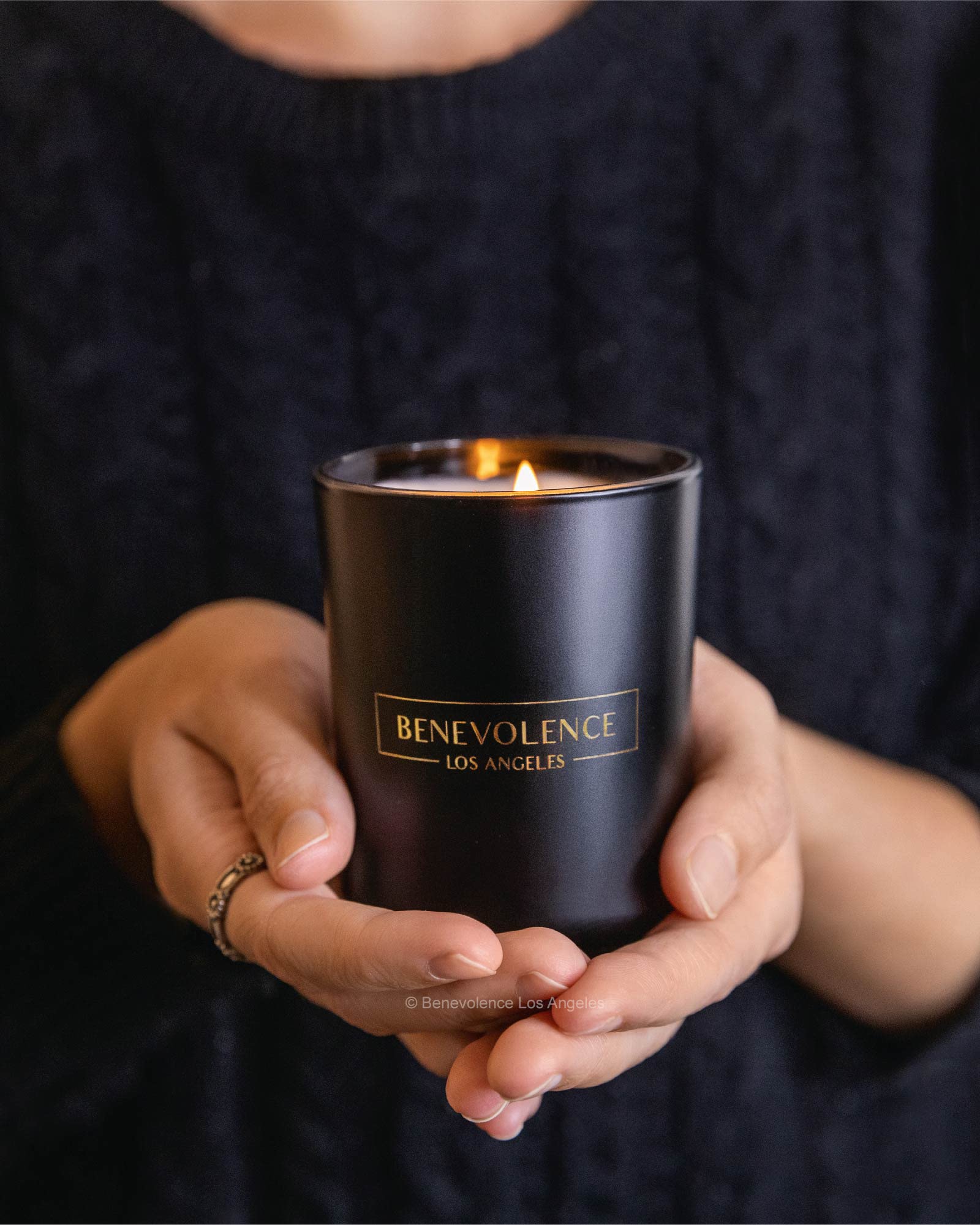 Rose & Sandalwood Scented Soy Candle - 6oz Home Fragrance for Relaxation