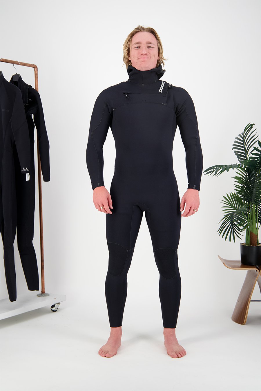 Men's 5/4mm Hooded Chest Zip Wetsuit - Insulator Series for Surfing, Diving & Water Sports | Thermal Protection for Cold Water Activities