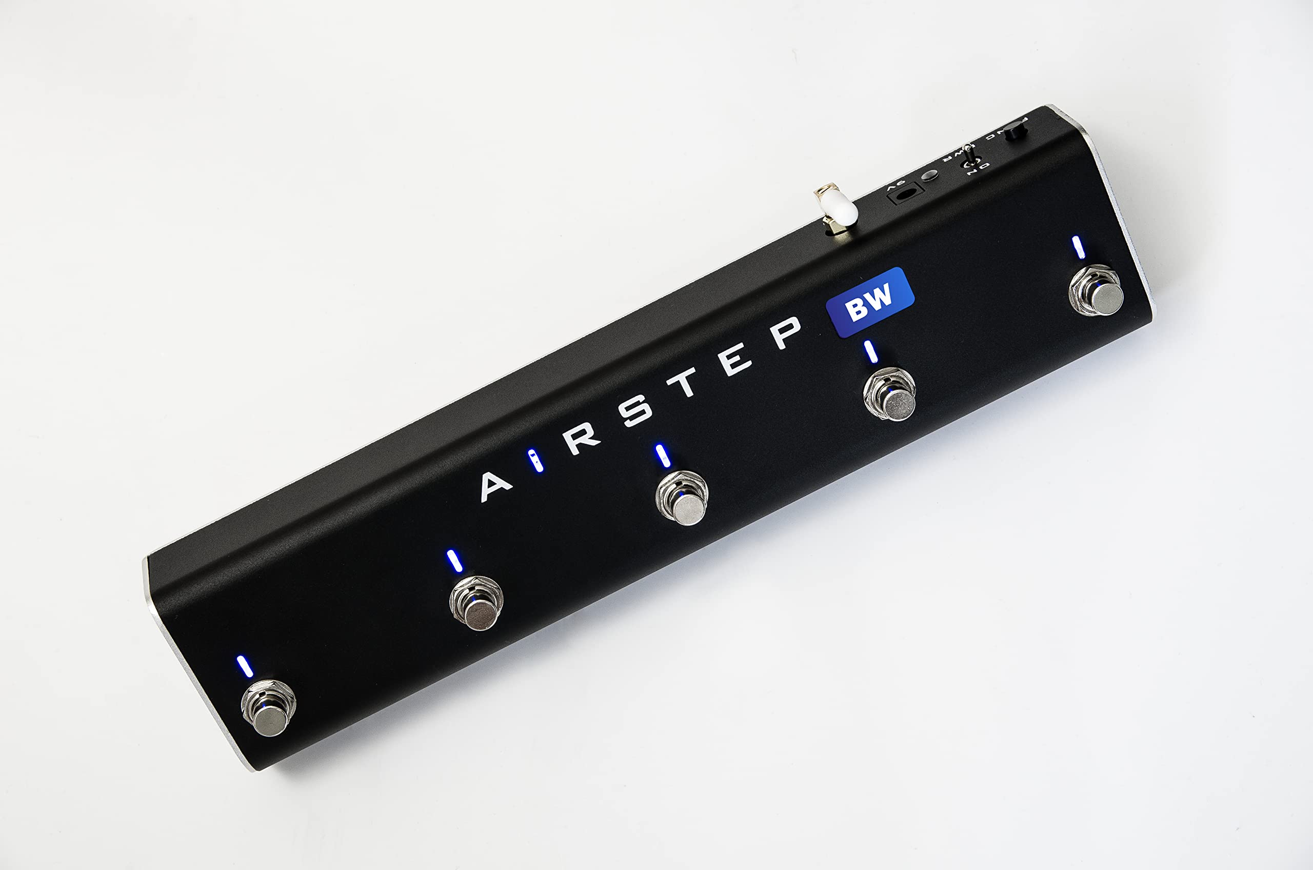XSONIC Airstep BW Edition Katana-AIR & WAZA-AIR Wireless Foot Controller - 5 Footswitches, 4 Control Modes (Preset Change, Effects Toggle), 300H Battery Life - Perfect for Guitarists & Live Performances