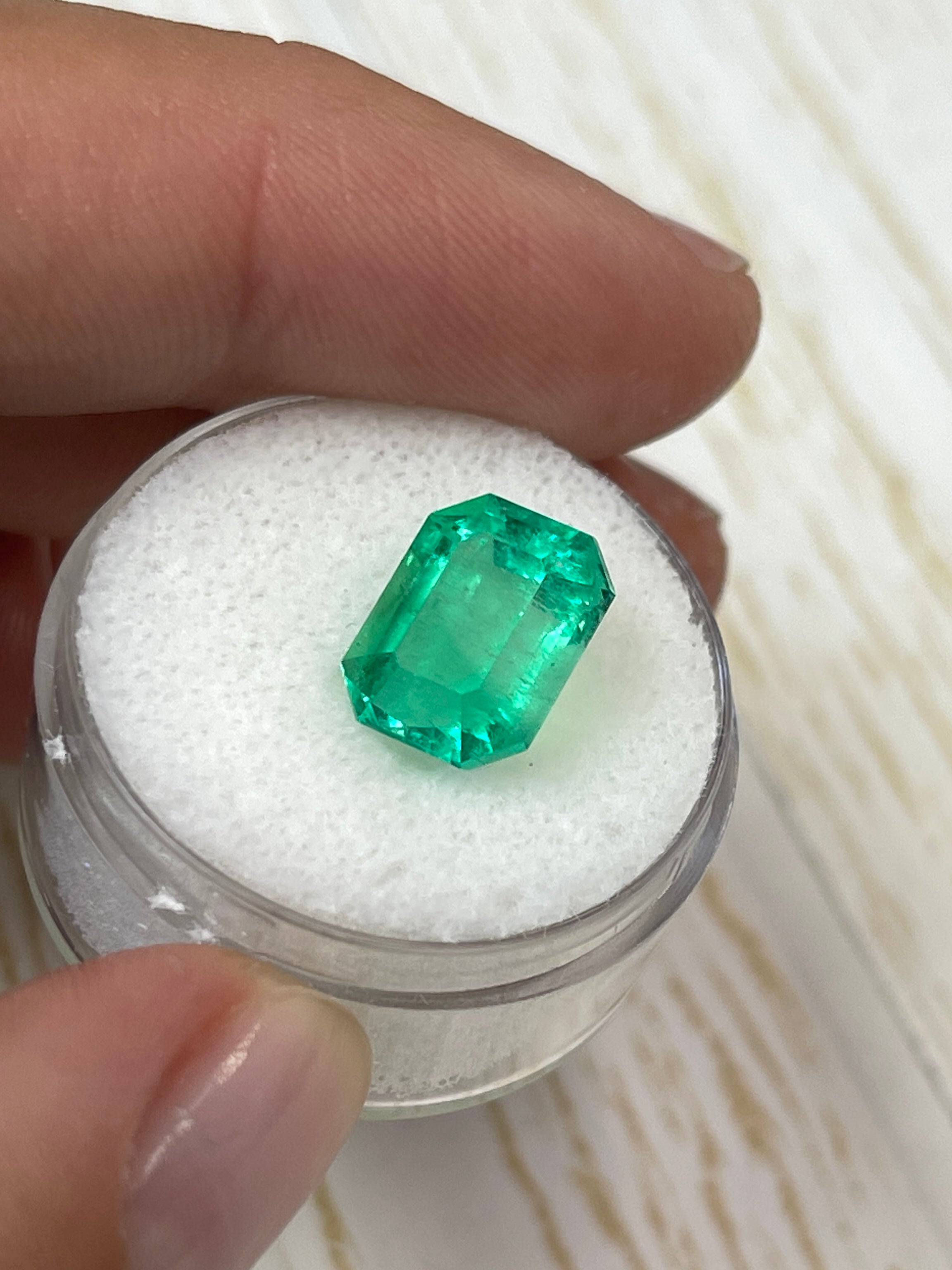 4.70 Carat 11x9mm Yellowish Green Natural Loose Colombian Emerald - Classic Emerald Cut Gemstone for Jewelry Making, Engagement Rings & Collector's Items