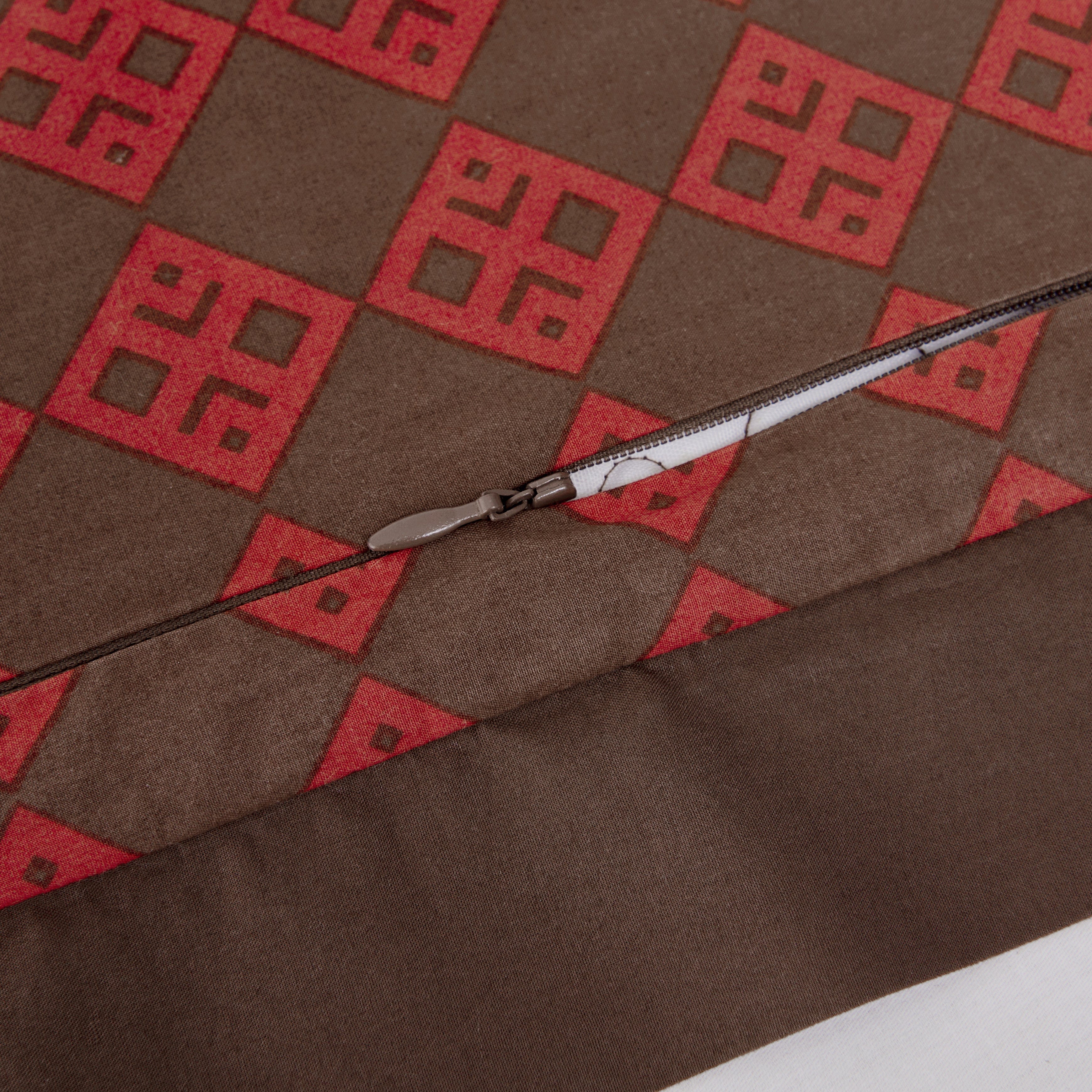 Rushmore Reversible Quilt Set - King Size Bedding with Ultra Soft Fabric - Perfect for All Seasons, Home & Guest Room Decor