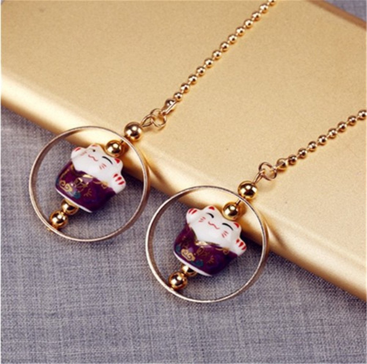 Lucky Cat Charm Pendant - Purple Car Rear View Mirror Hanging Decor for Good Fortune | Feng Shui Auto Accessory & Interior Decoration | Perfect for Gifts, Daily Commute, and Road Trip Protection