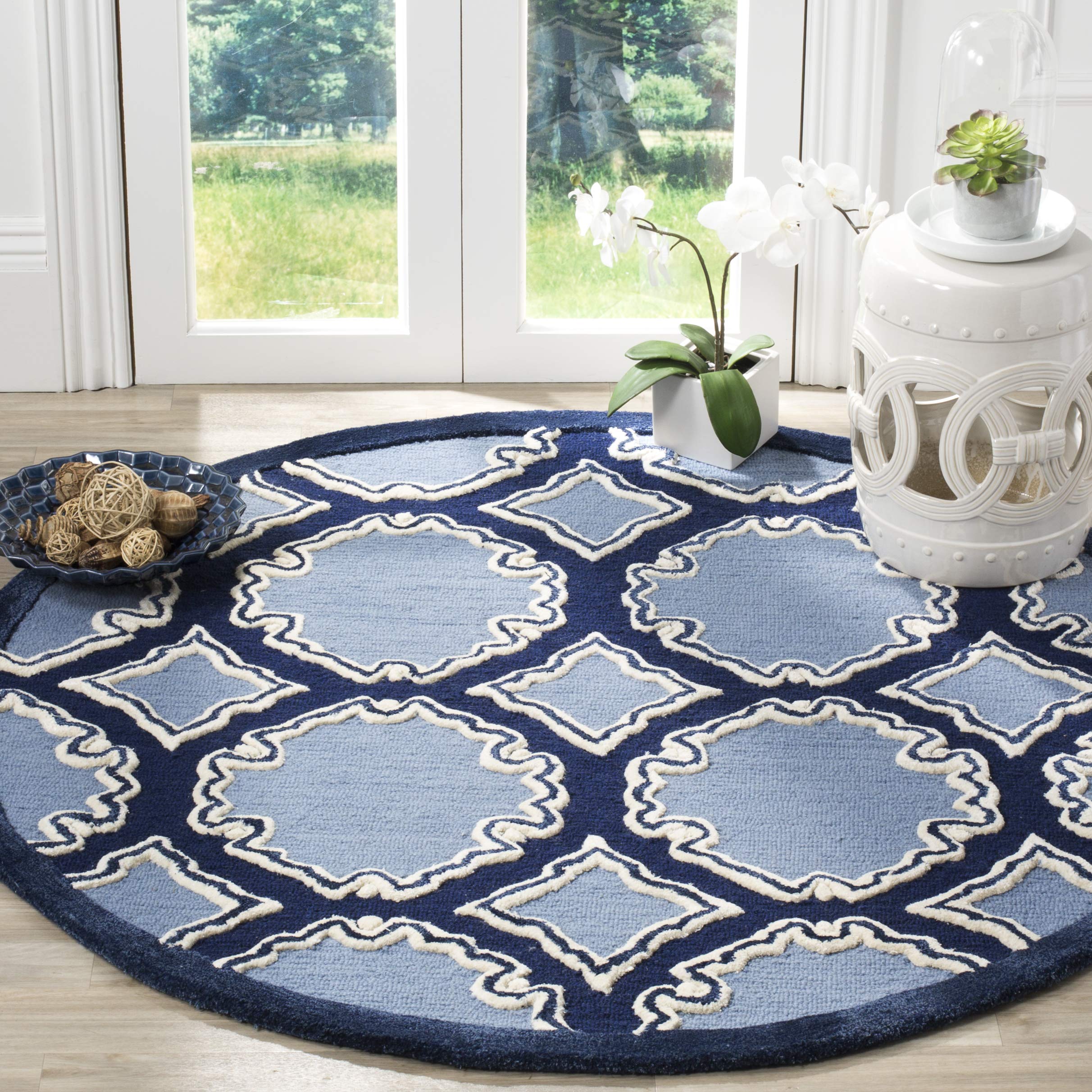 SAFAVIEH Bella Collection 5' Round Navy Blue Handmade Premium Wool Area Rug - Perfect for Living Room, Bedroom & Home Decor