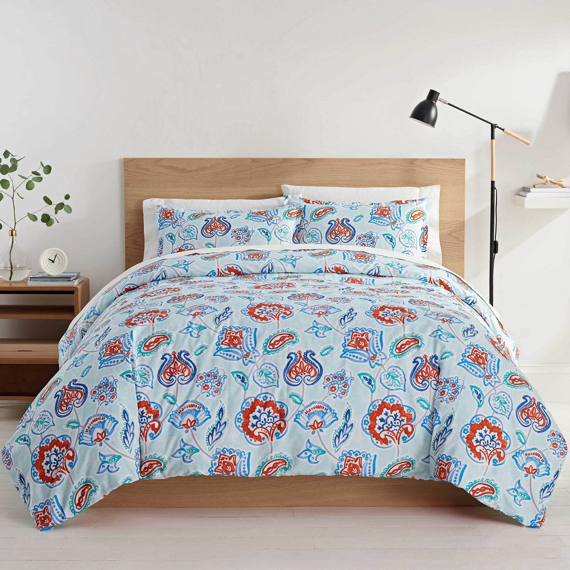 Martex Geometric Comforter Set King Size - Modern White Bedding with Geometric Pattern for Master Bedroom & Guest Room Decor