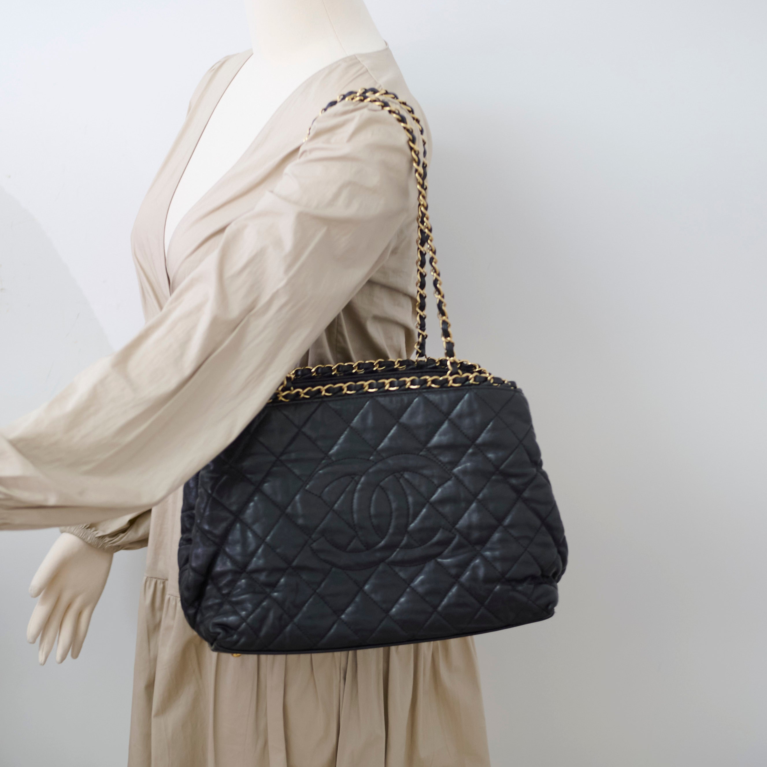 Chanel Chain Tote Bag 16 Series - Luxury Designer Handbag for Women | Perfect for Work, Travel & Everyday Use