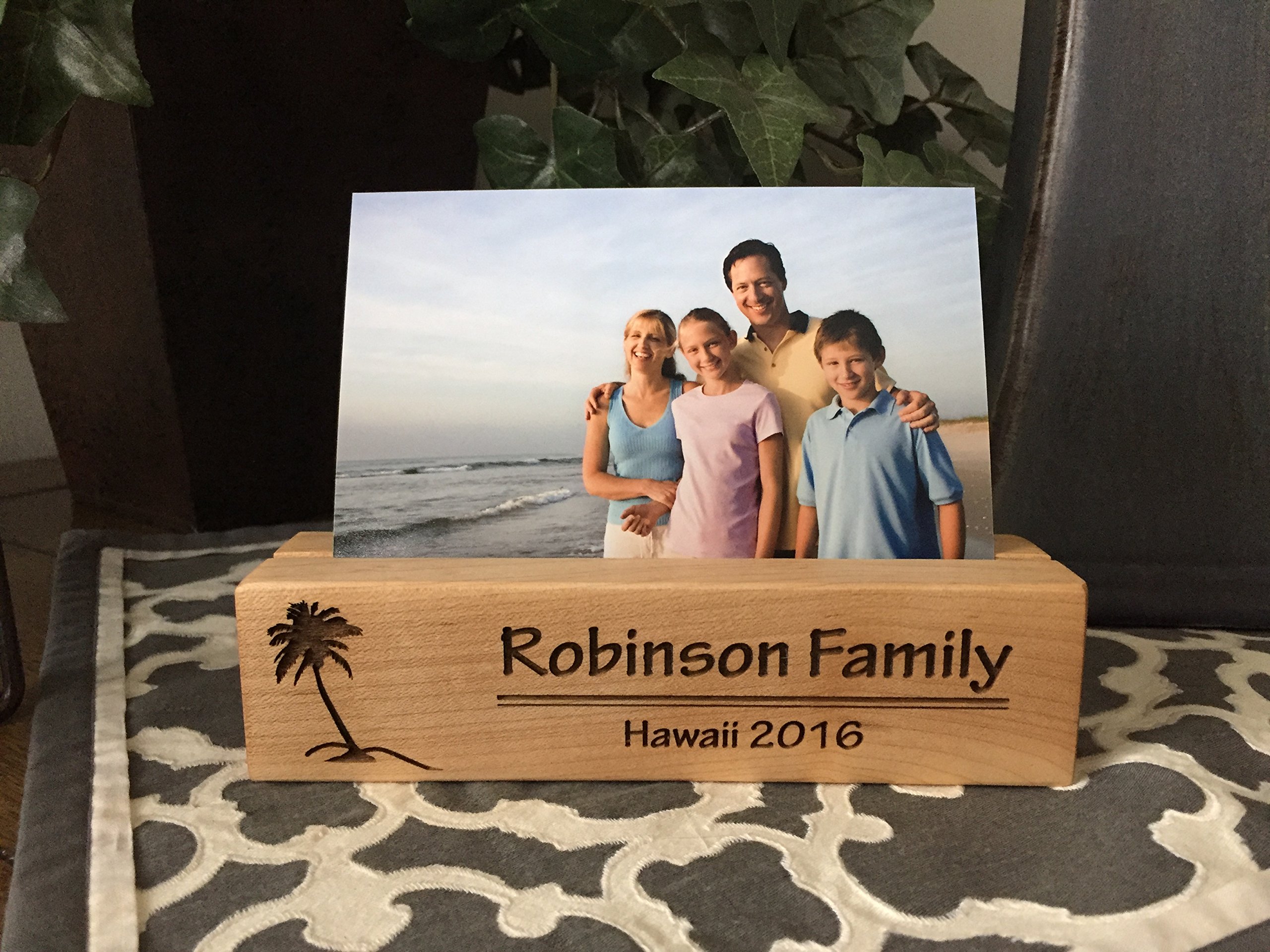 Qualtry Personalized Woodblock Photo Holder - Handcrafted Cherry Wood Picture Stand for Family & Friends | Unique Gift Idea for Weddings, Anniversaries & Home Decor | Robinson Design