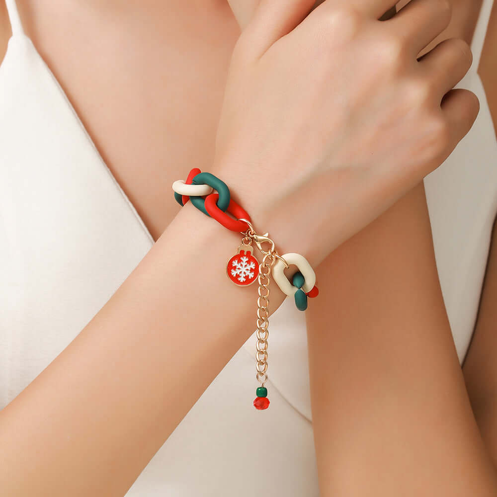 Santa Claus Acrylic Link Holiday Christmas Bracelet D1045 | Festive Party Jewelry Gift for Women & Girls | Perfect for Christmas Parties, Gift Exchanges & Holiday Celebrations