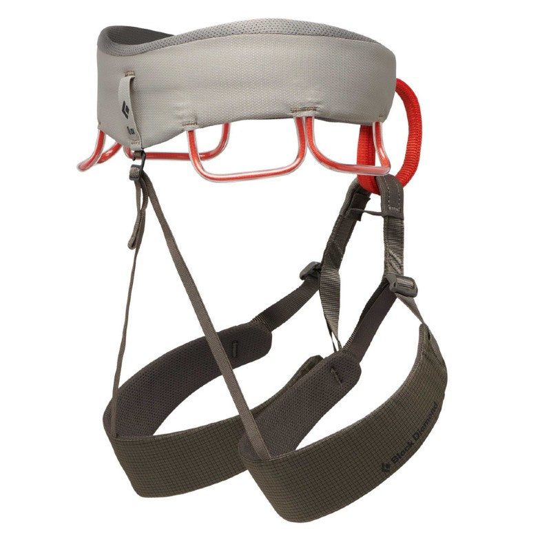 Black Diamond Momentum Harness for Men - Rock Climbing & Mountaineering Gear - Lightweight & Adjustable Climbing Harness for Indoor & Outdoor Adventures