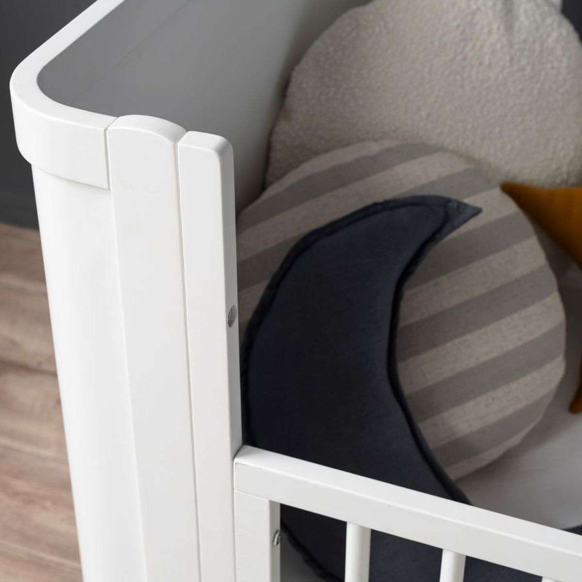 Orlando Contempo Cot Toddler Bed Half Frame - White | Safe & Stylish Kids Bed for Nursery, Daycare & Travel | Perfect for Toddlers 18 Months & Up
