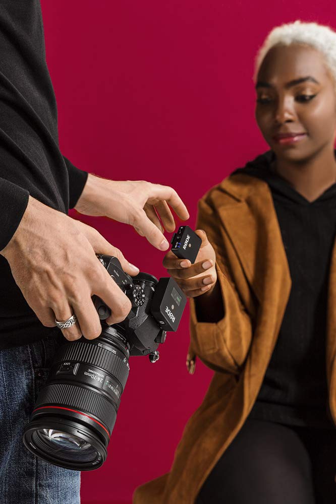 Rode Wireless GO Compact Lavalier Microphone System for YouTube, Vlogging, Interviews & Live Streaming - Wireless Clip-on Mic with Crystal Clear Audio