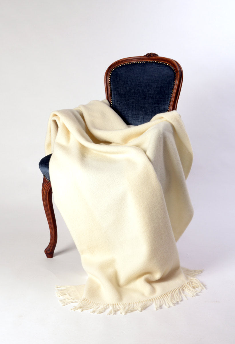 Soft & Cozy Nevis Lambswool Throw Blanket - Vanilla Snow Color - Warm Winter Blanket for Bed, Couch & Travel - Perfect Gift for Home Decor