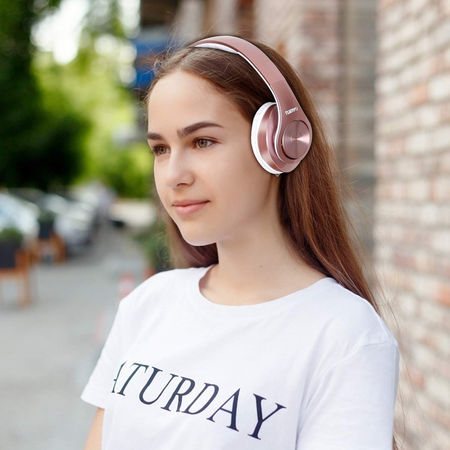 TUINYO Wireless Bluetooth Headphones Over Ear with Deep Bass, 40H Playtime, Soft Memory-Protein Earmuffs, Built-in Mic for PC/Phone/TV - Rose Gold | Perfect for Workouts, Travel & Home Entertainment