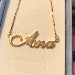 Personalized Nameplate Necklace for Women - Custom Engraved Name Jewelry Gift for Mom, Wife, Girlfriend - Perfect for Birthdays, Anniversaries & Special Occasions