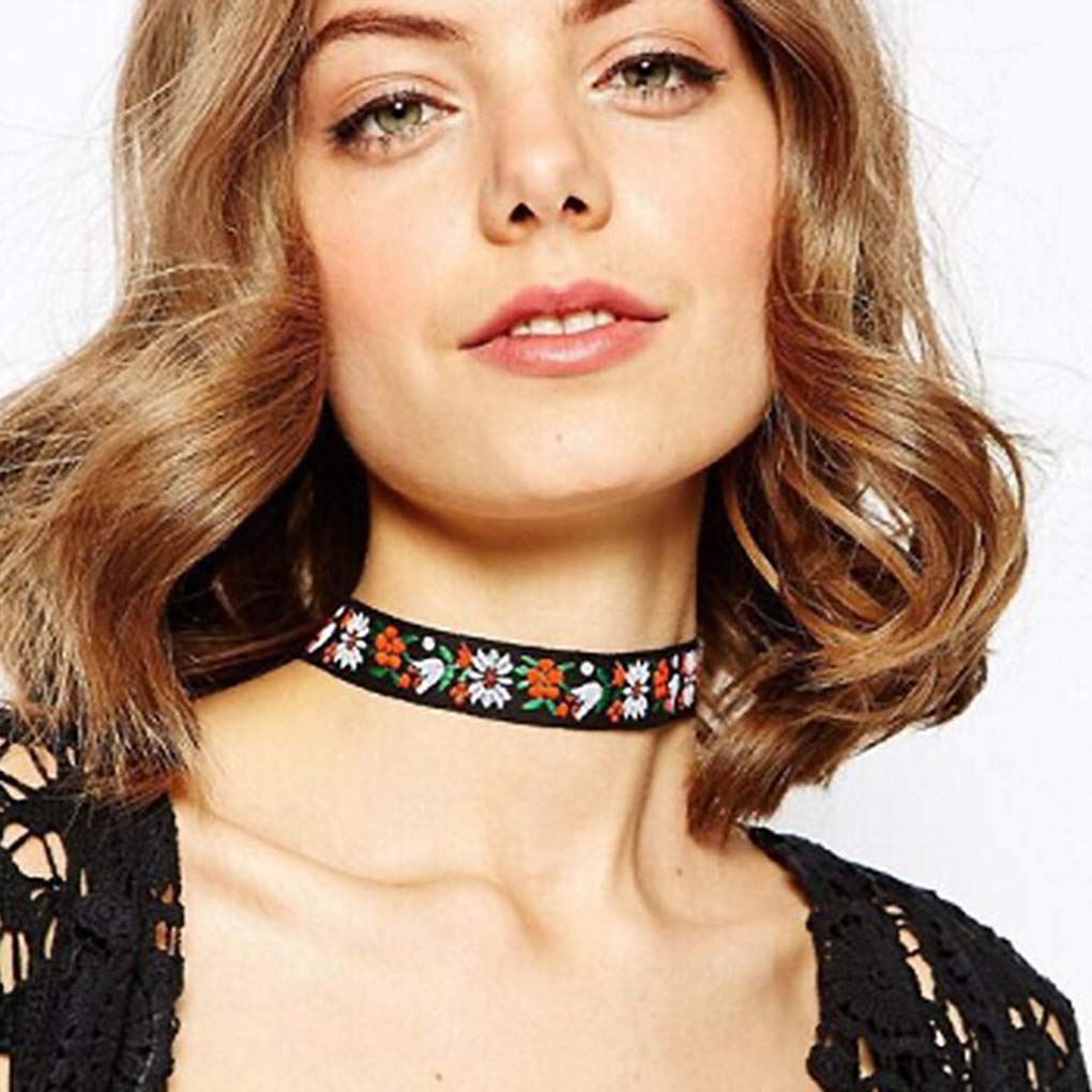 Vintage Floral Choker Necklace for Women - Bohemian Ethnic Style Chain Jewelry - Perfect for Festivals, Parties, and Everyday Boho Fashion