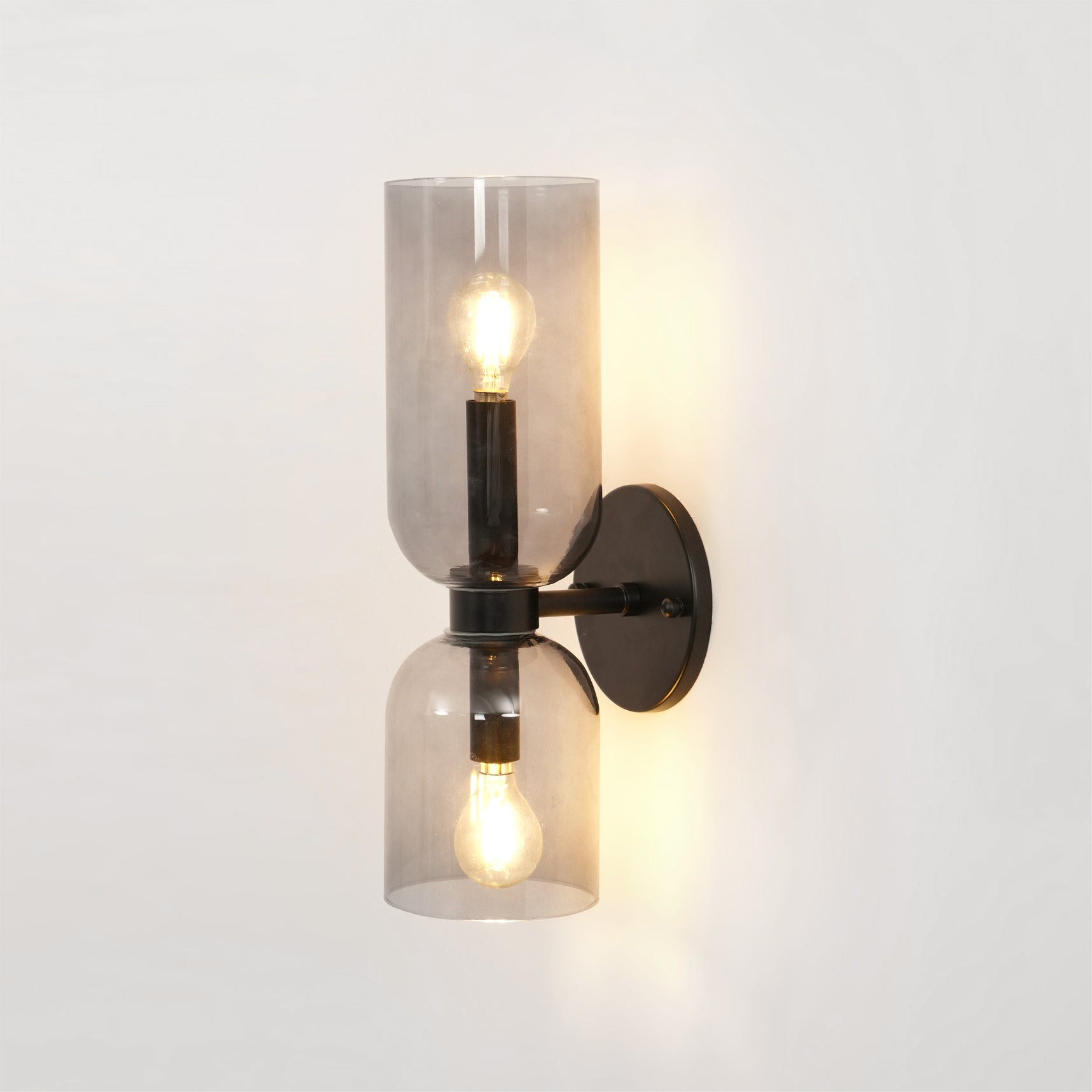 Edie Wall Lamp - Modern LED Sconce Light for Bedroom, Living Room & Hallway - Energy Efficient Dimmable Wall Lighting Fixture - Perfect for Home Decor, Reading & Ambient Lighting