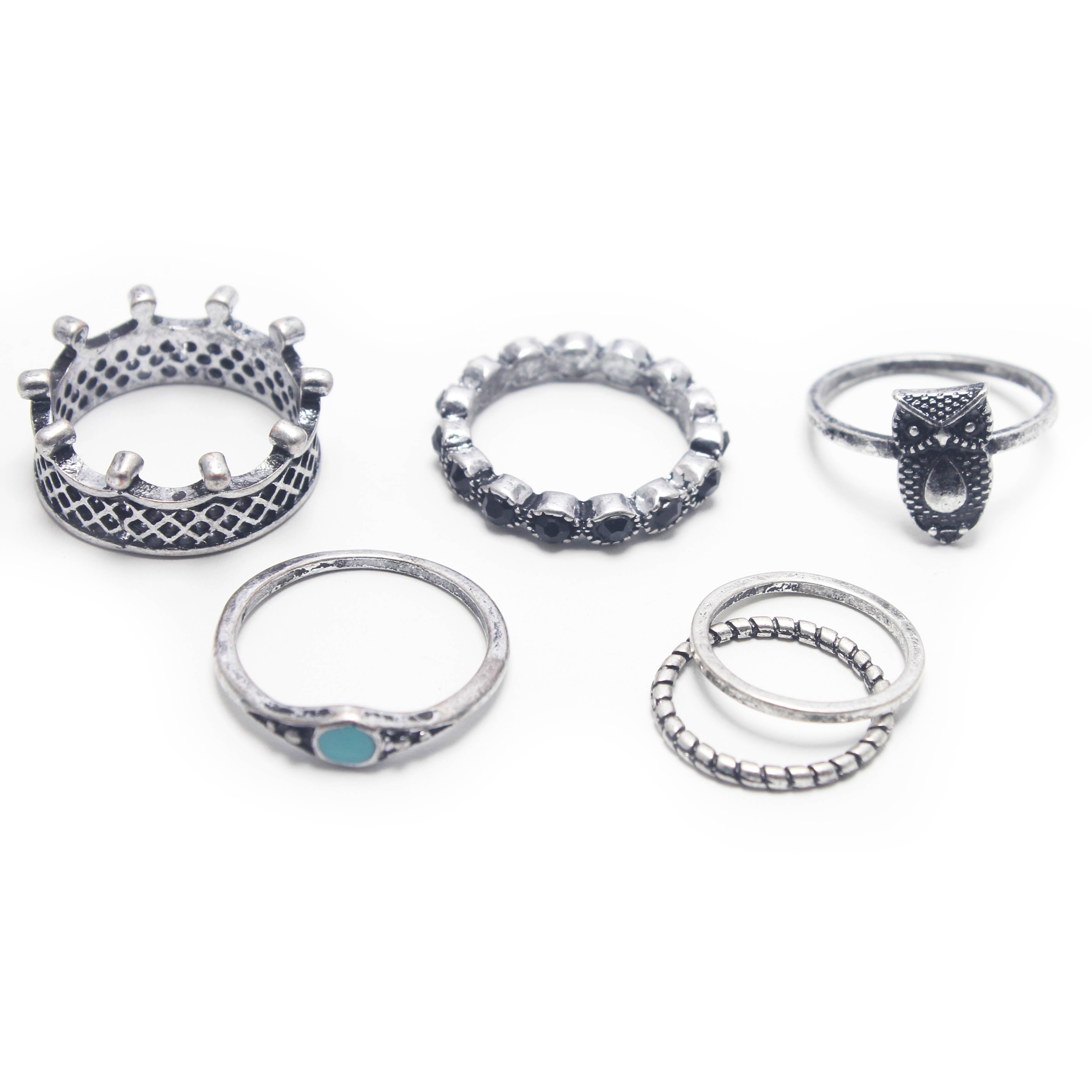 5-Piece Stainless Steel Stackable Rings Set for Women - Size 6 - Trendy Minimalist Jewelry for Everyday Wear, Gift Giving & Special Occasions