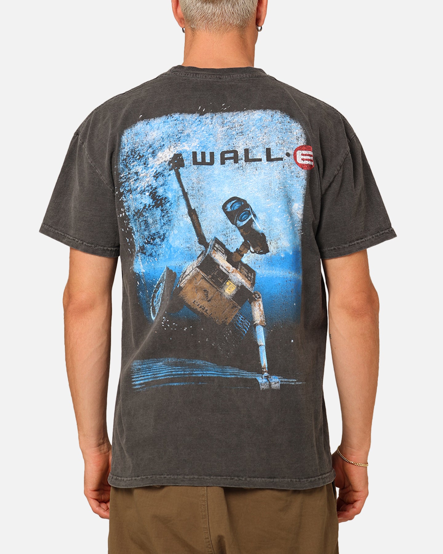 Pixar Wall.E Heavyweight Graphic T-Shirt for Men & Women - Black Wash - Vintage American Thrift Style - Perfect for Cosplay, Movie Nights & Casual Wear