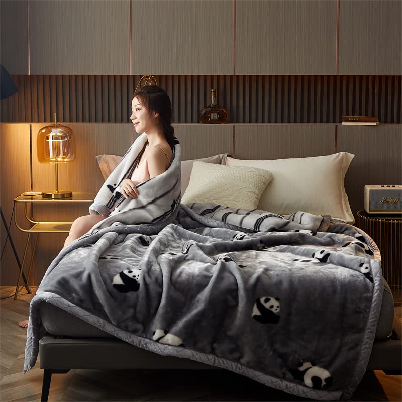 Premium Korean Mink Blanket - Heavyweight 2-Ply Fleece Blanket Twin Size (60x80 Inches, 5 lbs) - Ultra Soft & Warm Plush Raschel Bedding for Winter - Red Mouse Head Design - Perfect for Home, Bedroom, Sofa & Cozy Gift Giving