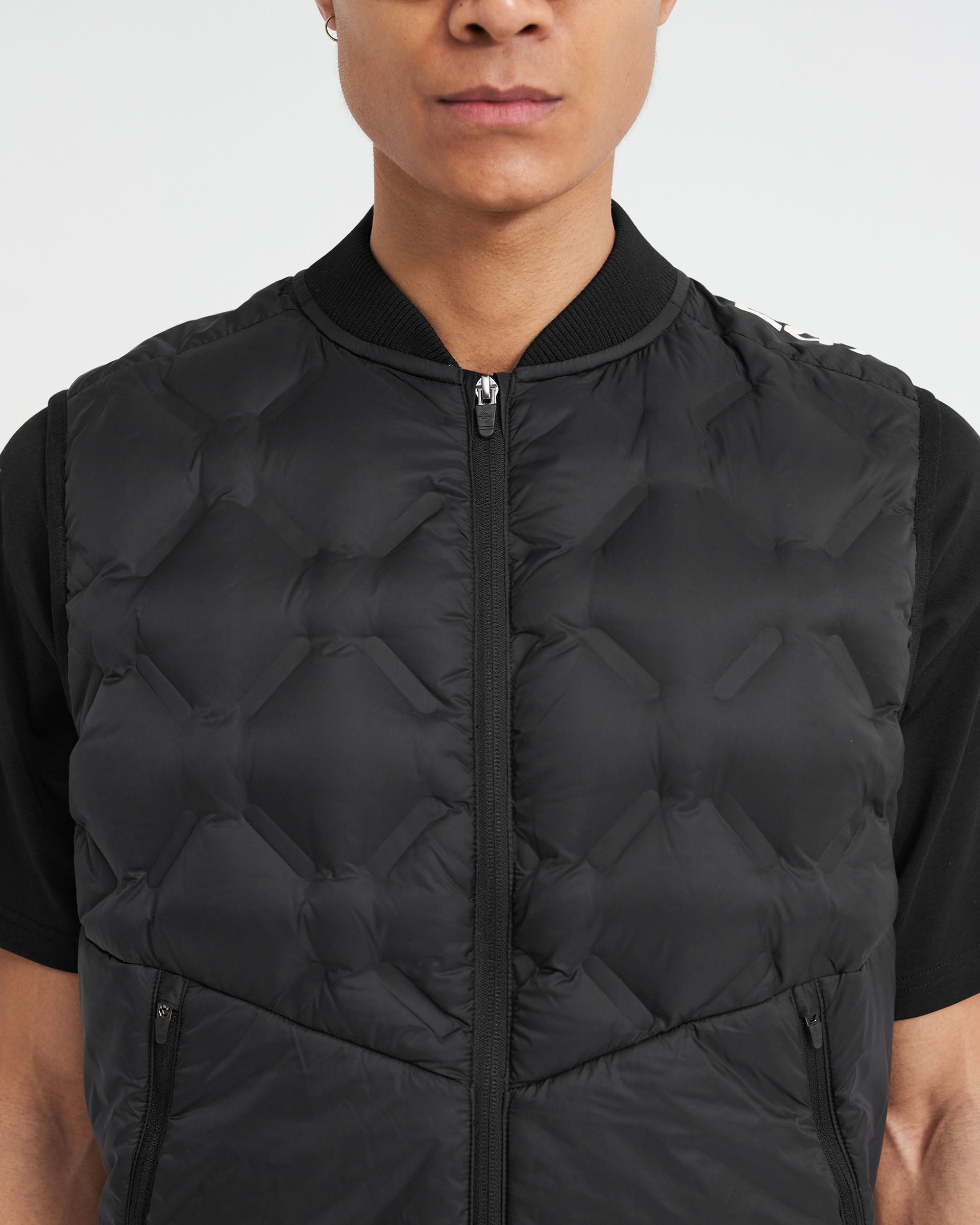 247 Lightweight Gilet Vest for Men & Women - Breathable Black Puffer Sleeveless Jacket for Outdoor Hiking, Running, and Casual Wear