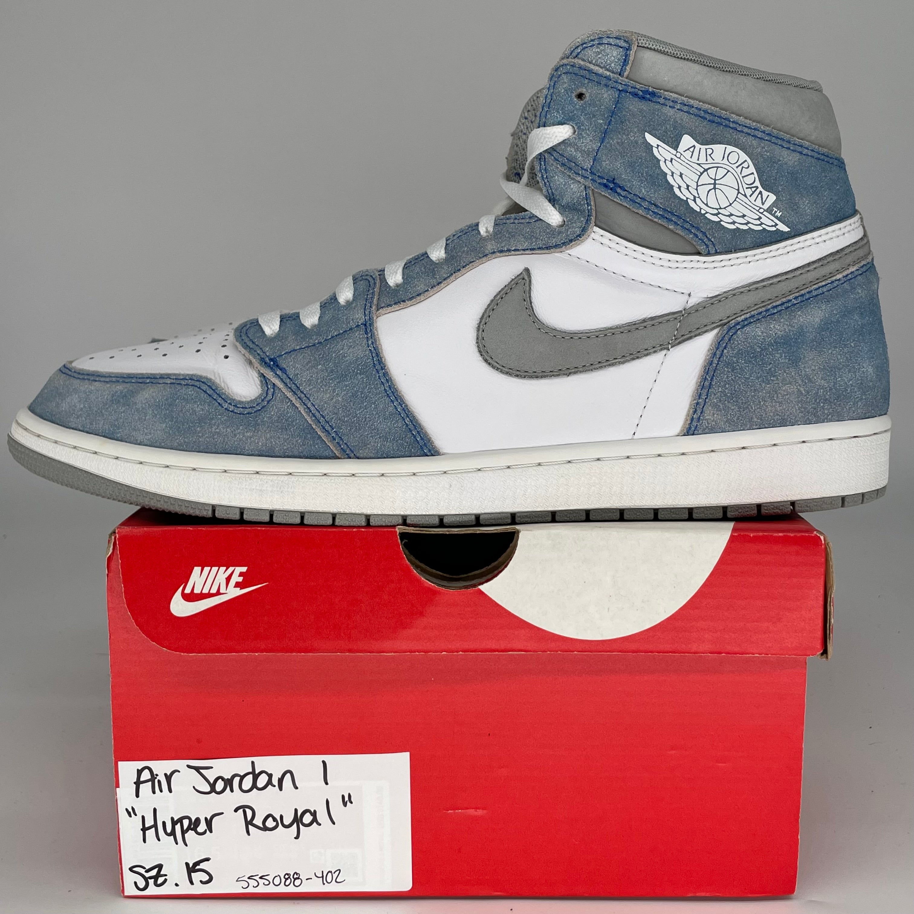 AIR JORDAN 1 HYPER ROYAL Sneakers - Men's Size 15 (555088-402) - Blue & White High-Top Basketball Shoes for Streetwear & Casual Outfits