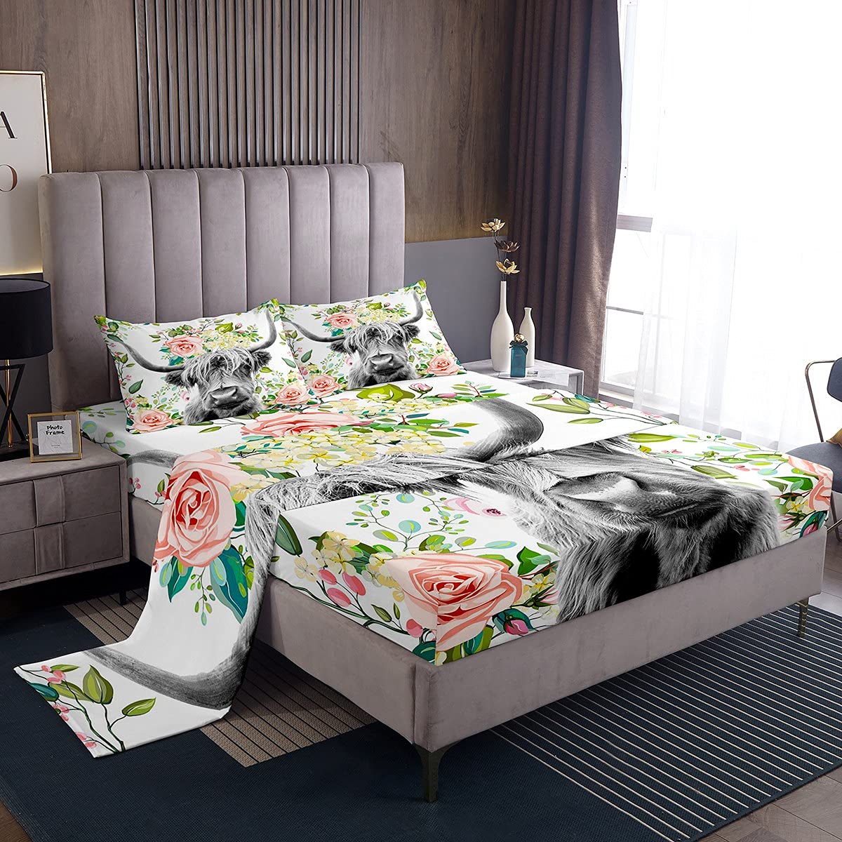 Highland Cow Twin Size Bedding Set - Rose Floral Bull Cattle Bed Sheets for Kids & Teens - Western Wildlife Animal Themed Farmhouse Decor - Includes Flat Sheet, Fitted Sheet & Pillowcase - Perfect for Girls' Room, Dorm, or Farmhouse Style Bedroom