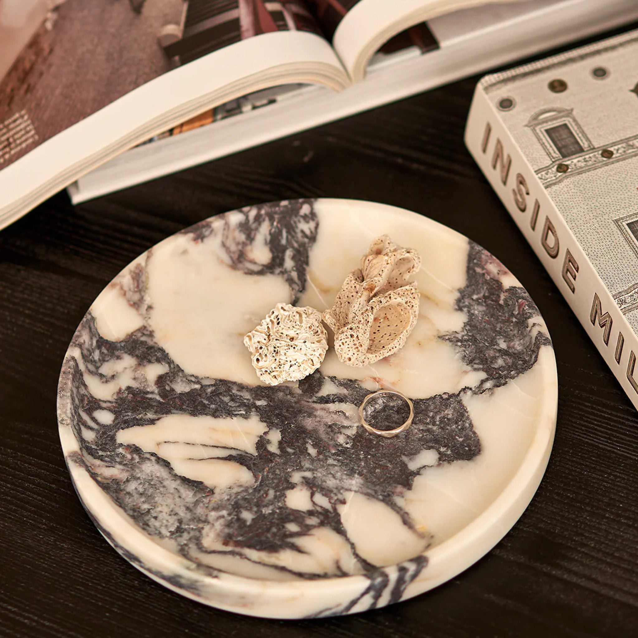 BLACK BLAZE Linea Round Marble Tray - 8 Inch Diameter Calacatta Viola Marble Serving Tray for Dining Table, Coffee Table, Bathroom & Home Decor