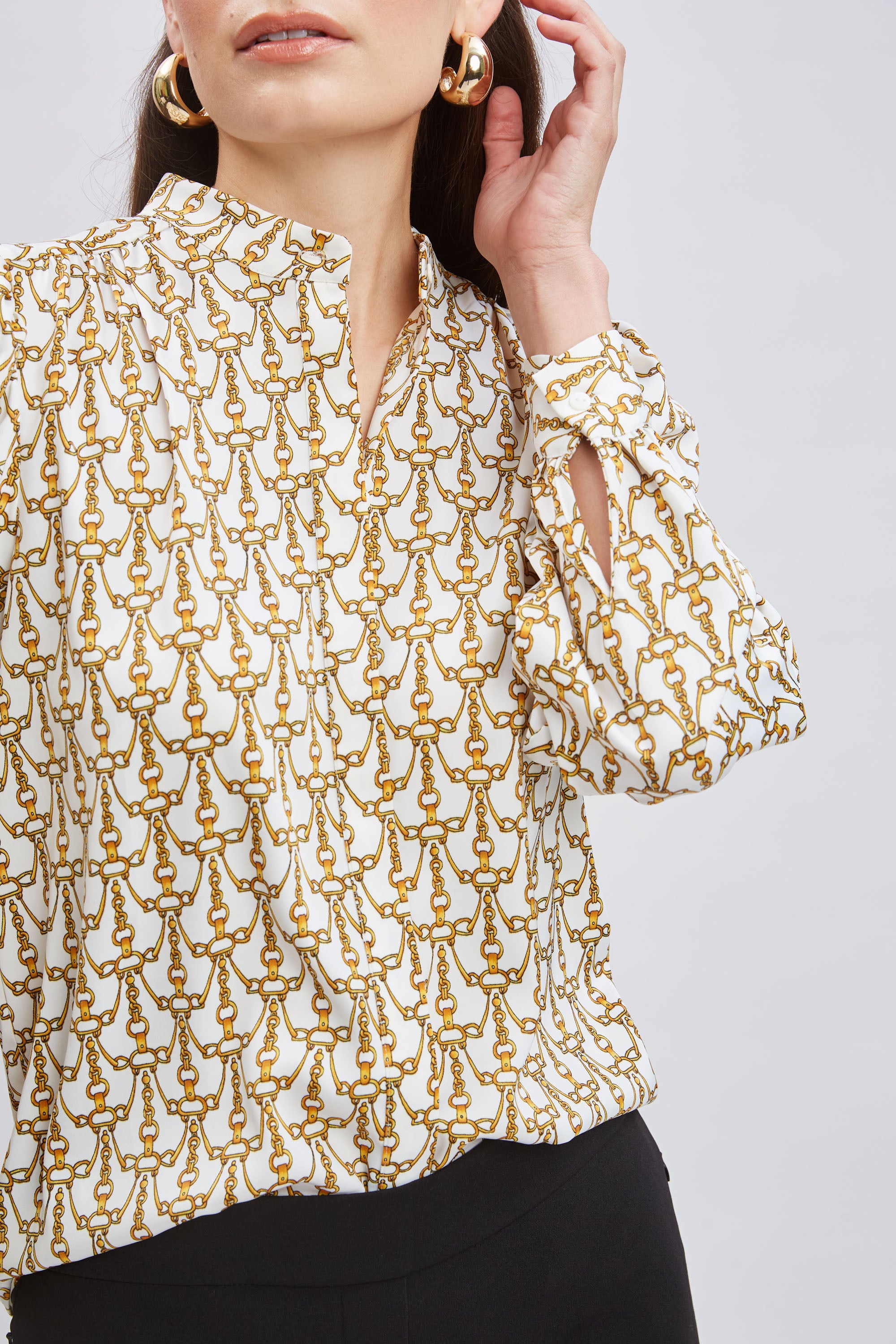 Tahari Chain Print Button Down Shirt for Women - Stylish Casual & Office Wear - Perfect for Business Meetings, Dates & Everyday Outfits