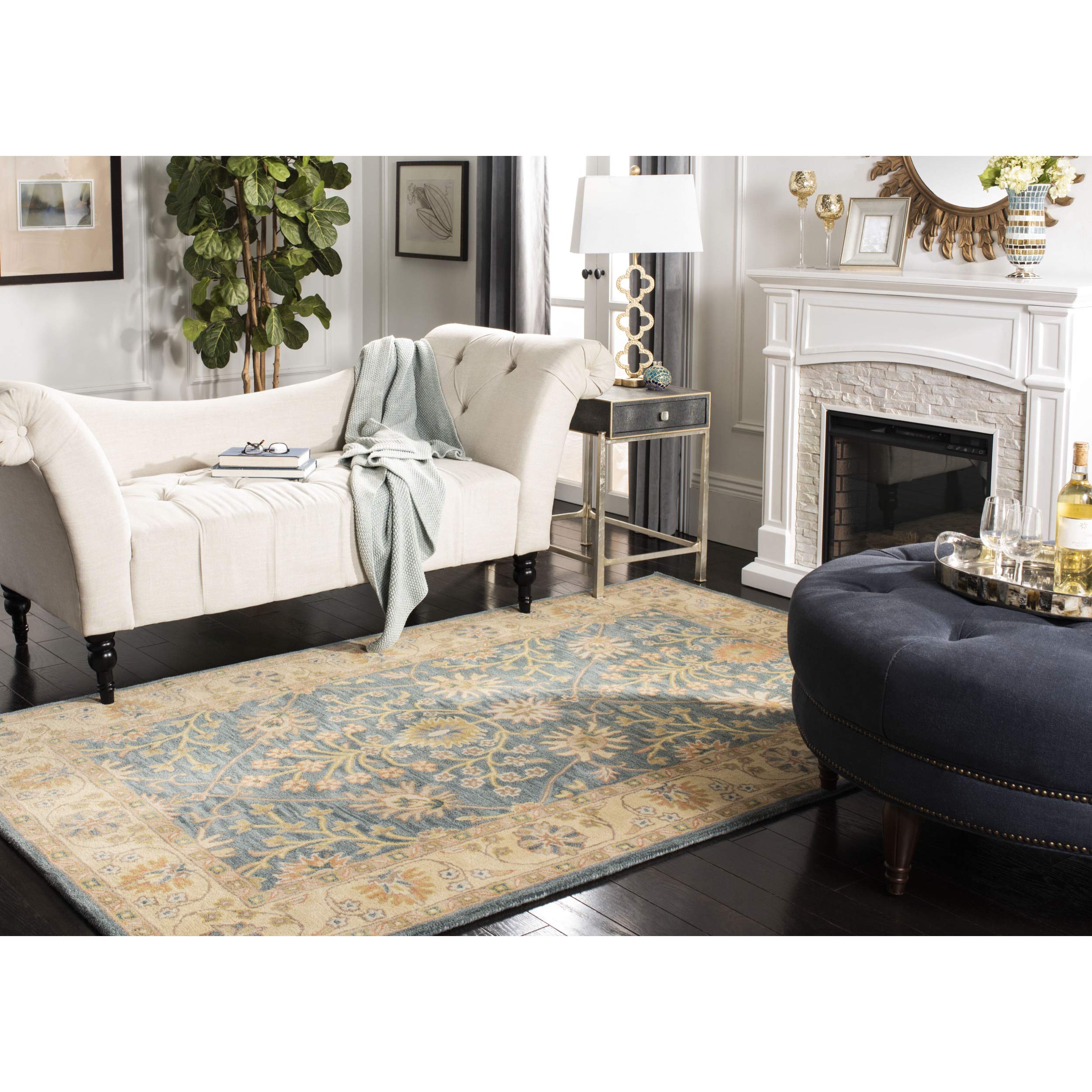 SAFAVIEH Classic Collection Handmade Traditional Oriental Wool Area Rug - 8' x 10', Blue & Light Gold, Durable for High Traffic Areas | Perfect for Living Room, Bedroom, Dining Room & Home Decor (CL936A)