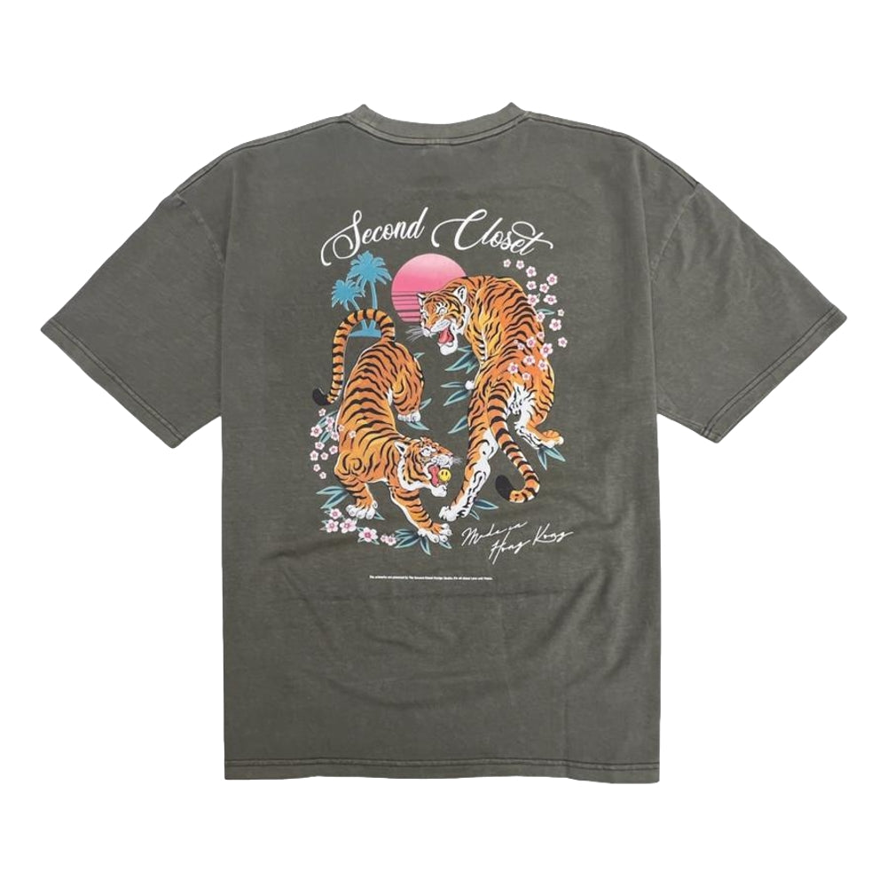 2ND CLOSET Tiger Vibes Printed T-Shirt - Olive Green Graphic Tee for Women | Casual Streetwear & Festival Outfit