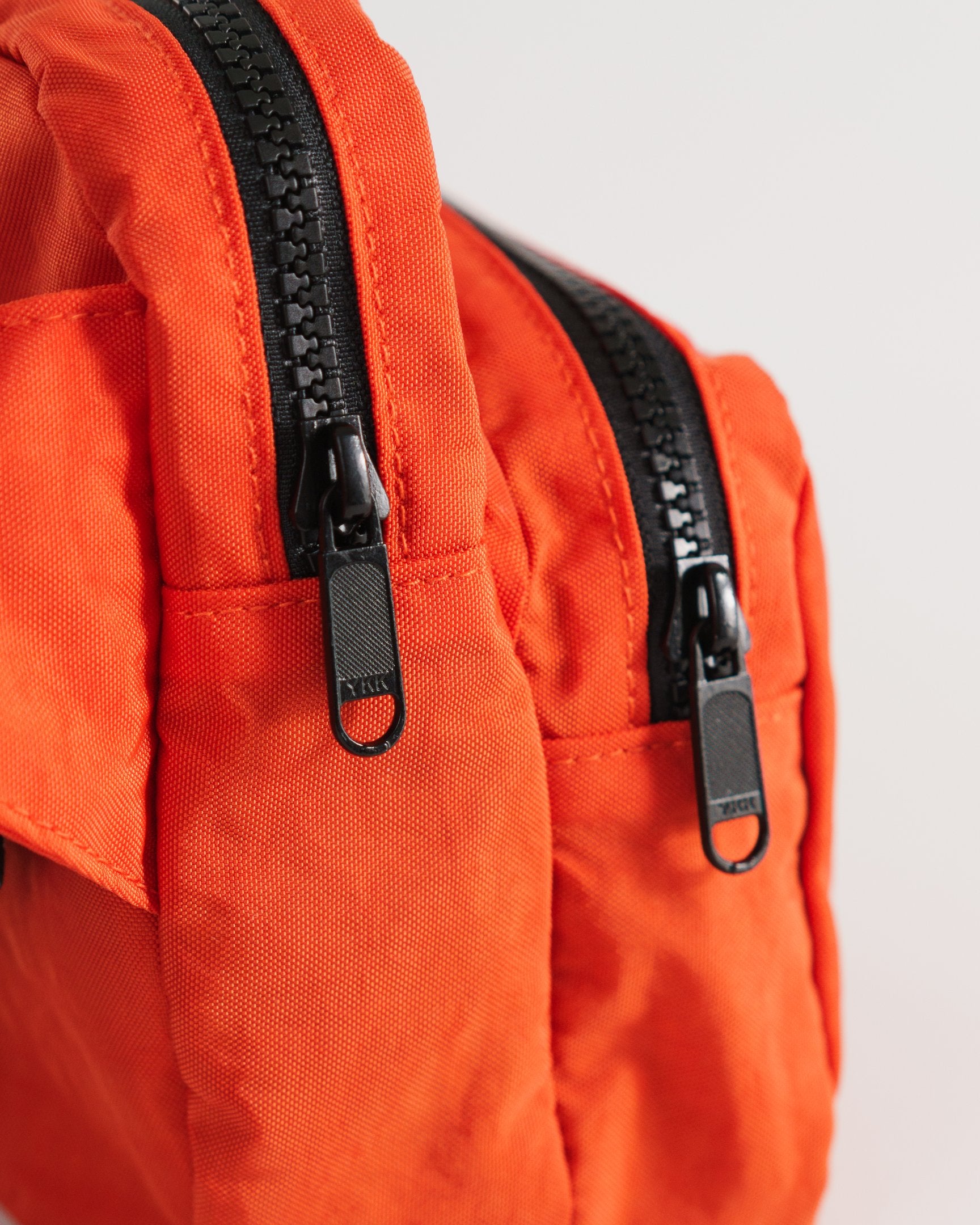 Baggu Fanny Pack - Trendy Waist Bag for Women & Men | Durable & Stylish Crossbody Pack | Perfect for Travel, Hiking, Running & Everyday Use