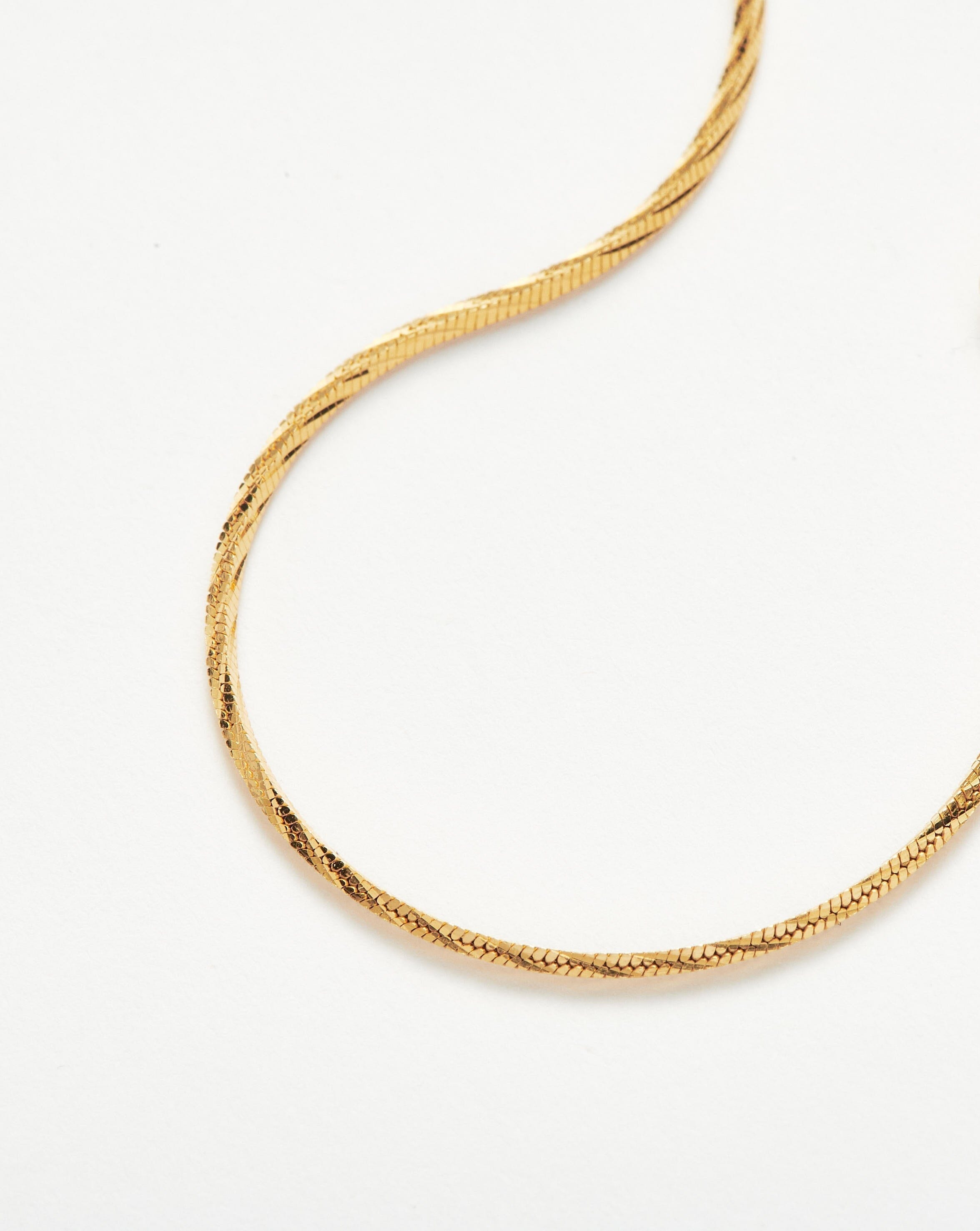 Savi Asymmetric Square Snake Chain Bracelet for Women - Trendy Gold & Silver Fashion Jewelry Gift for Her - Perfect for Parties, Dating & Everyday Wear