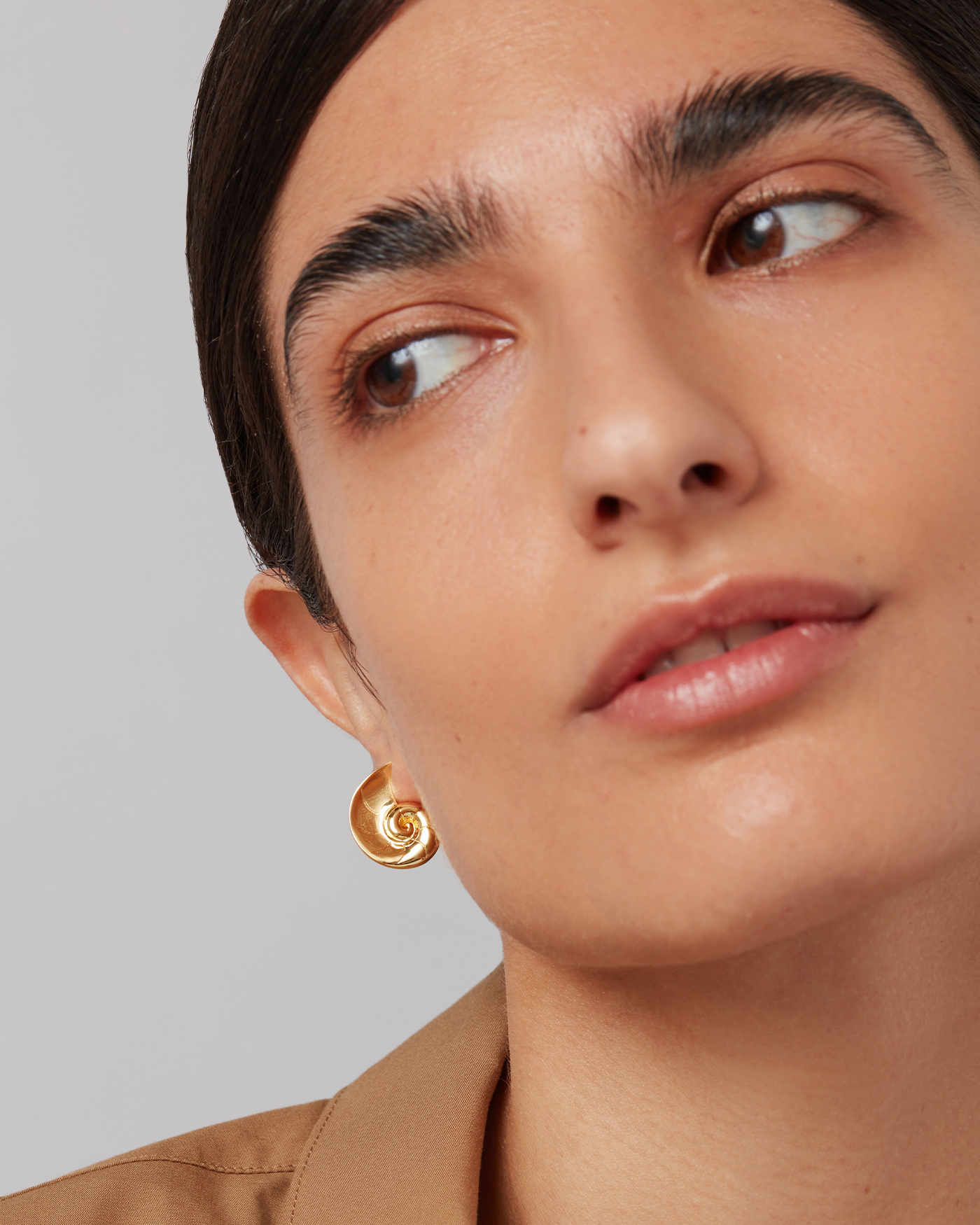 Dylan Gold Earrings for Women - Elegant Hoop Earrings for Everyday Wear & Special Occasions
