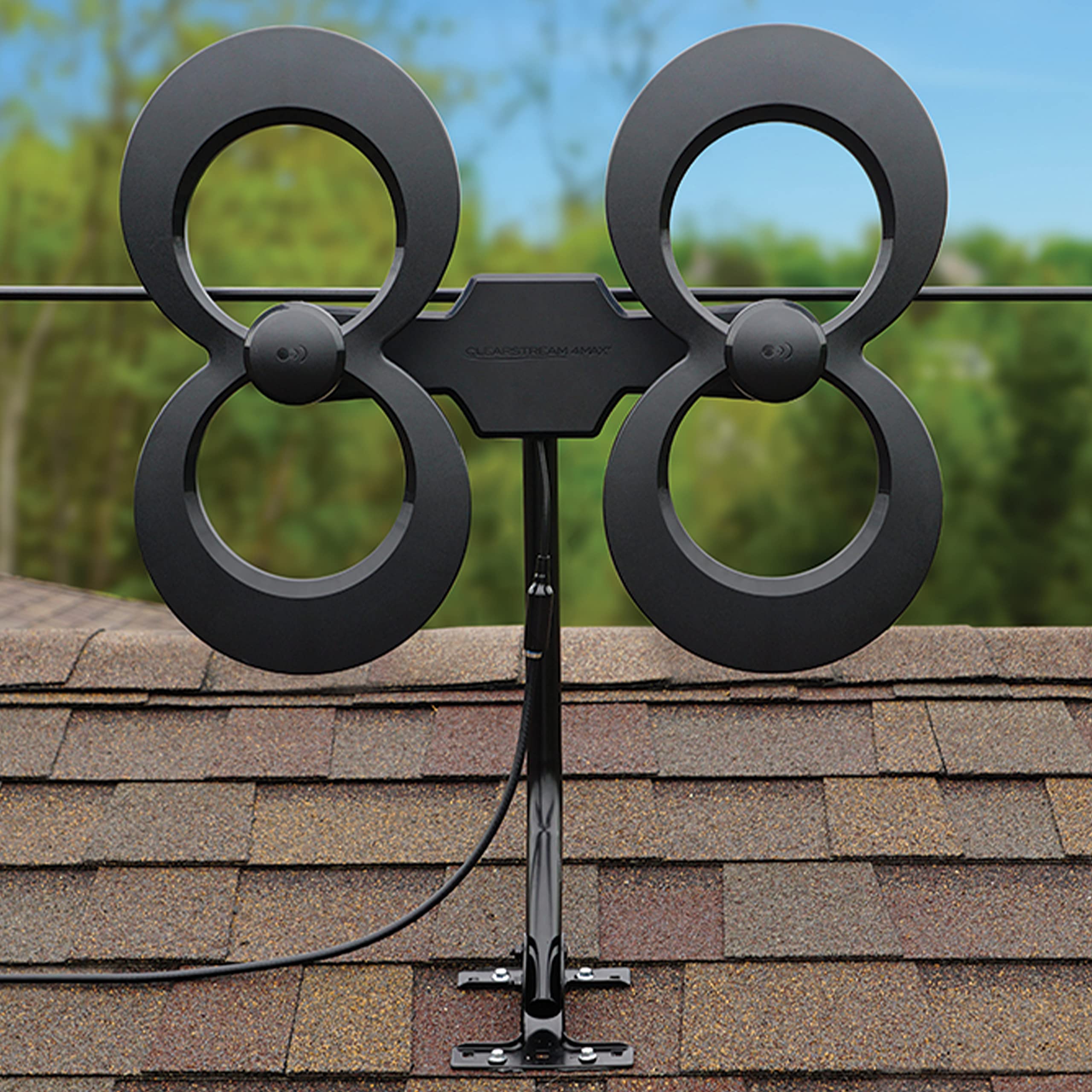 Antennas Direct ClearStream 4MAX Complete TV Antenna - Indoor/Outdoor UHF VHF Multi-Directional HDTV Antenna with 70+ Mile Range | Includes Cable, Mast, Amplifier & Splitter | Perfect for Home, RV & Camping TV Reception