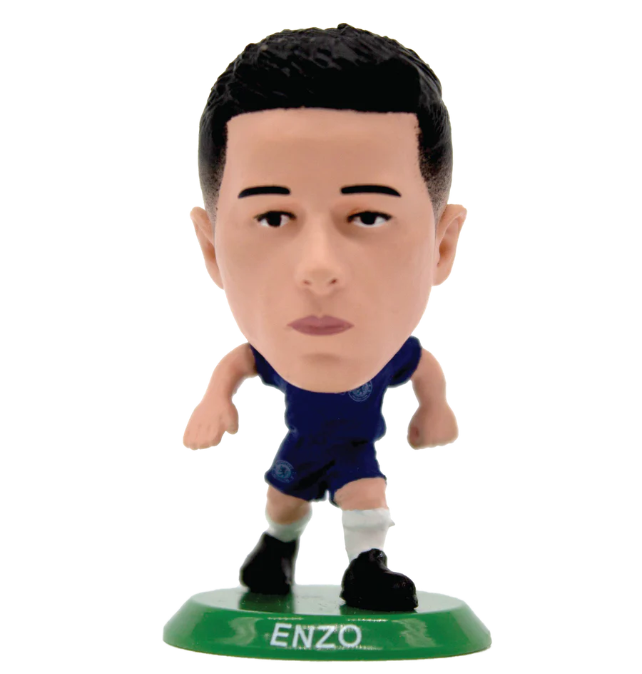 Official Chelsea FC Enzo Fernandez SoccerStarz Figurine - Collectible Player Statue for Fans & Gift for Soccer Lovers - Perfect for Display, Gifting & Game Day Decor
