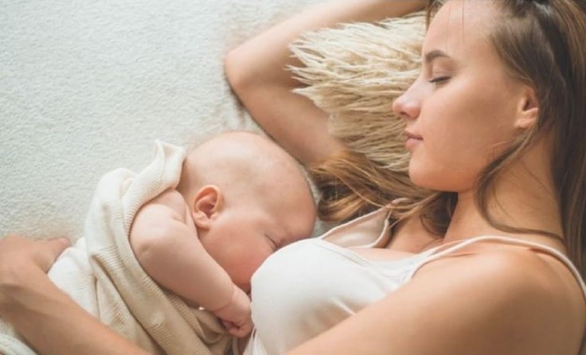 Organic Nipple Butter Cream for Breastfeeding Moms - 25g Natural Nursing Balm with Calendula, Mango Oil & Shea Butter | Soothes Cracked, Dry Nipples | Fragrance-Free, Safe for Nursing | Perfect for Postpartum Care & Comfortable Breastfeeding