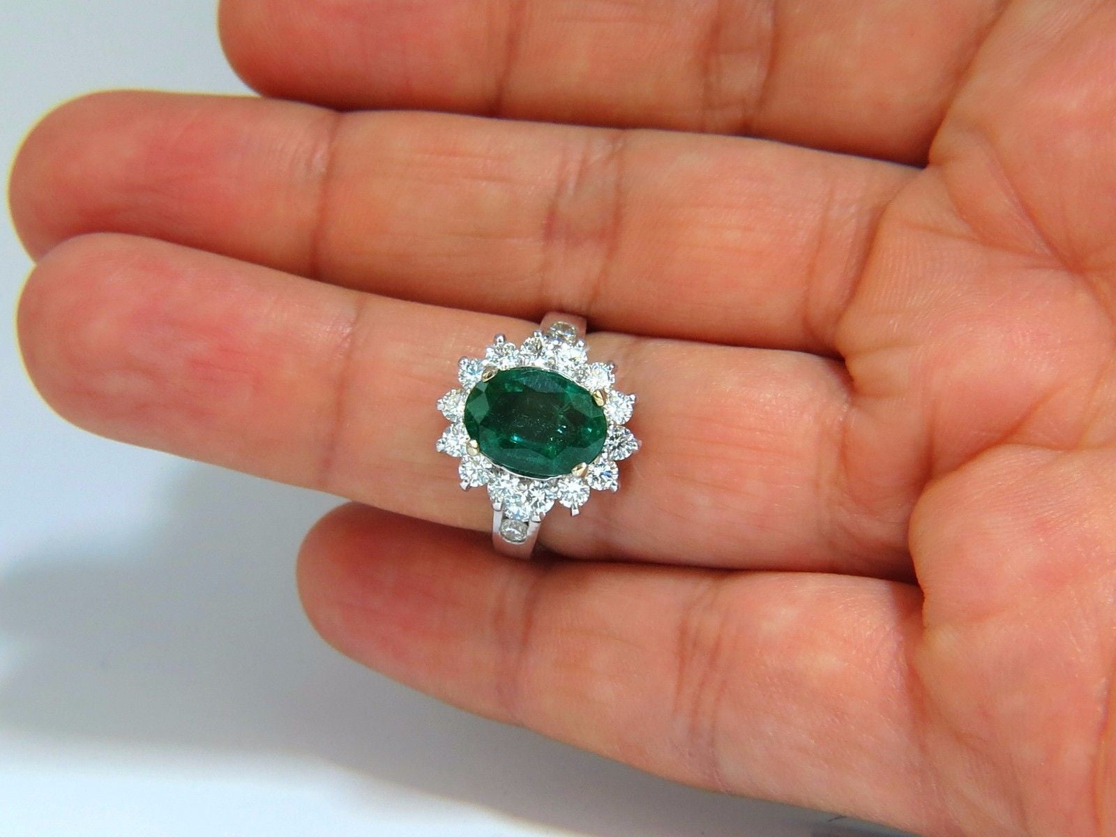 4.02 Carat Natural Oval Emerald Diamond Cocktail Halo Ring in 18K Gold (G/VS) – Perfect for Weddings, Anniversaries & Special Occasions