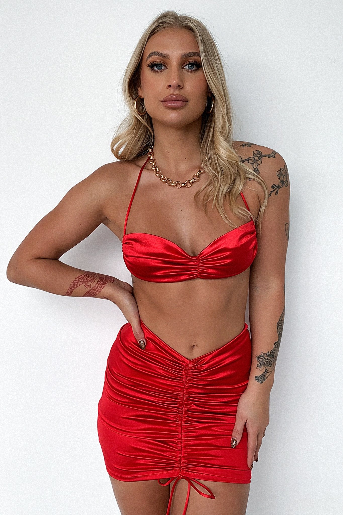 Alannah Crop Top - Women's Fashion Red Short Sleeve Shirt for Summer, Casual Wear, Street Style & Outfits