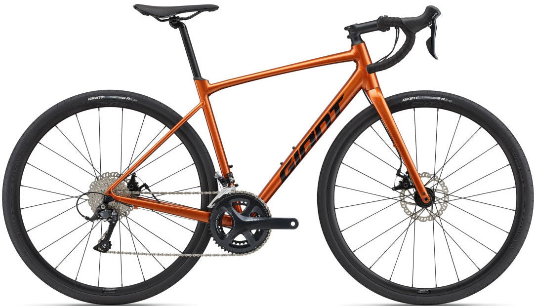 Giant Contend AR 3 Road Bike - Lightweight Aluminum Frame, Shimano Claris Groupset, Disc Brakes - Perfect for Commuting, Fitness Riding & Weekend Adventures