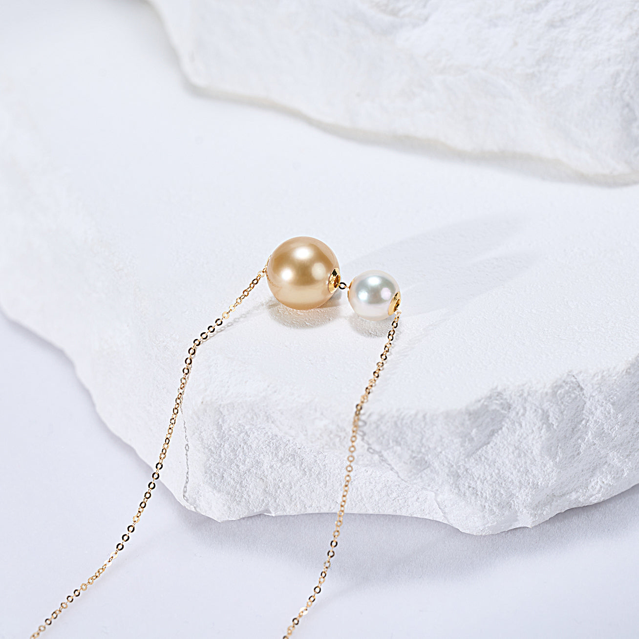 18K Gold South Sea Golden Pearl Necklace KN00329 - Luxury Pearl Jewelry for Women - Perfect for Weddings, Anniversaries & Special Occasions